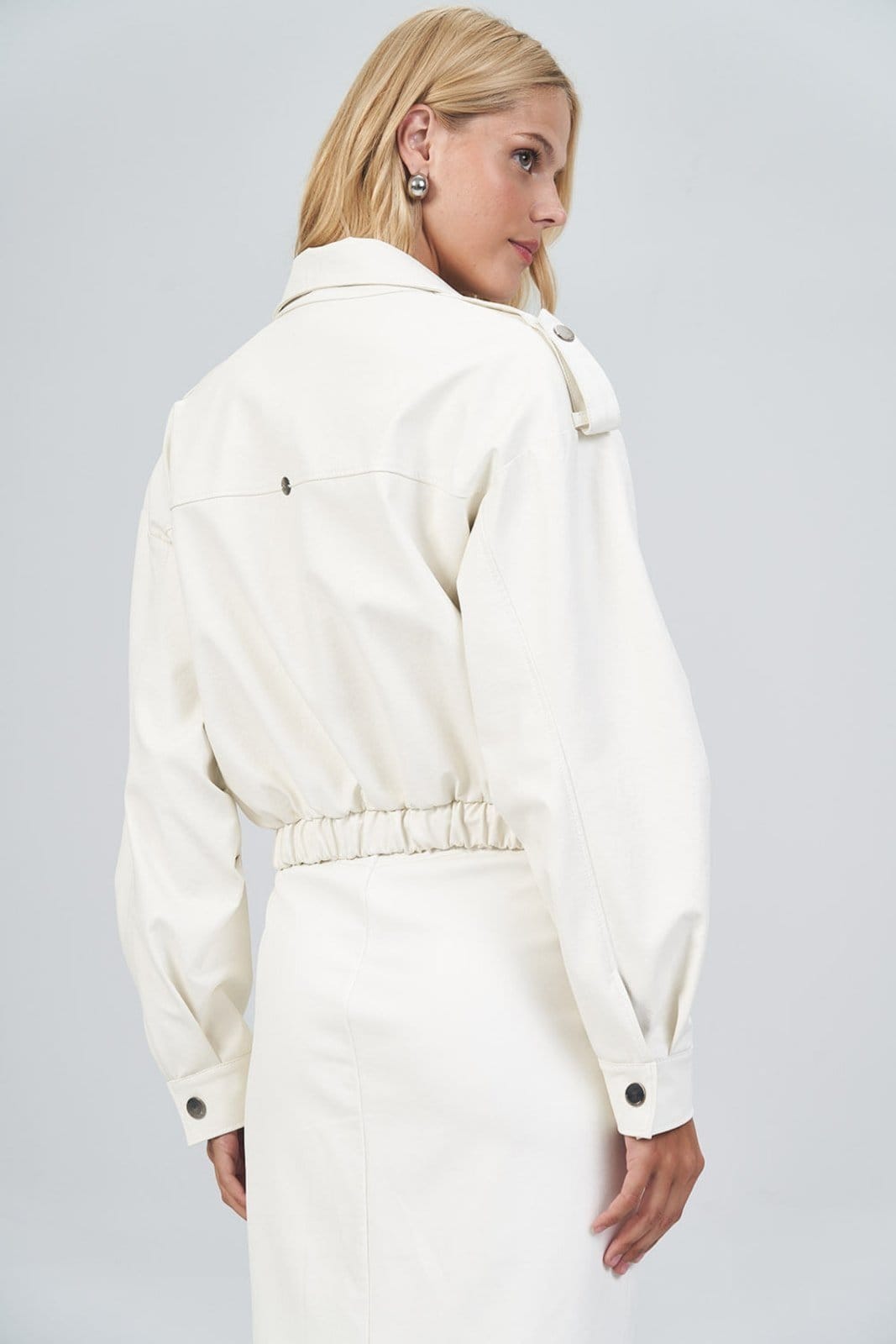 Jaqueta Modern PU Feminina Acostamento - 2