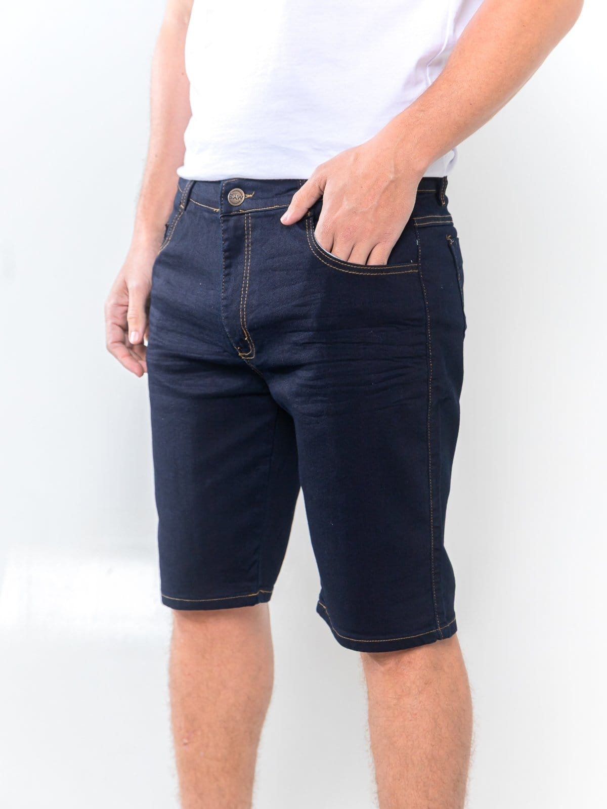 Bermuda Jeans Masculina Kovali Escuro com Elastano Casual e Basica