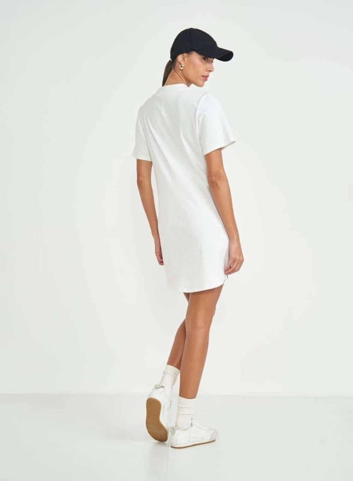 Vista 2 Vestido Colcci Sport Comfort Feminino Off Natural Colcci Sport off-white natural