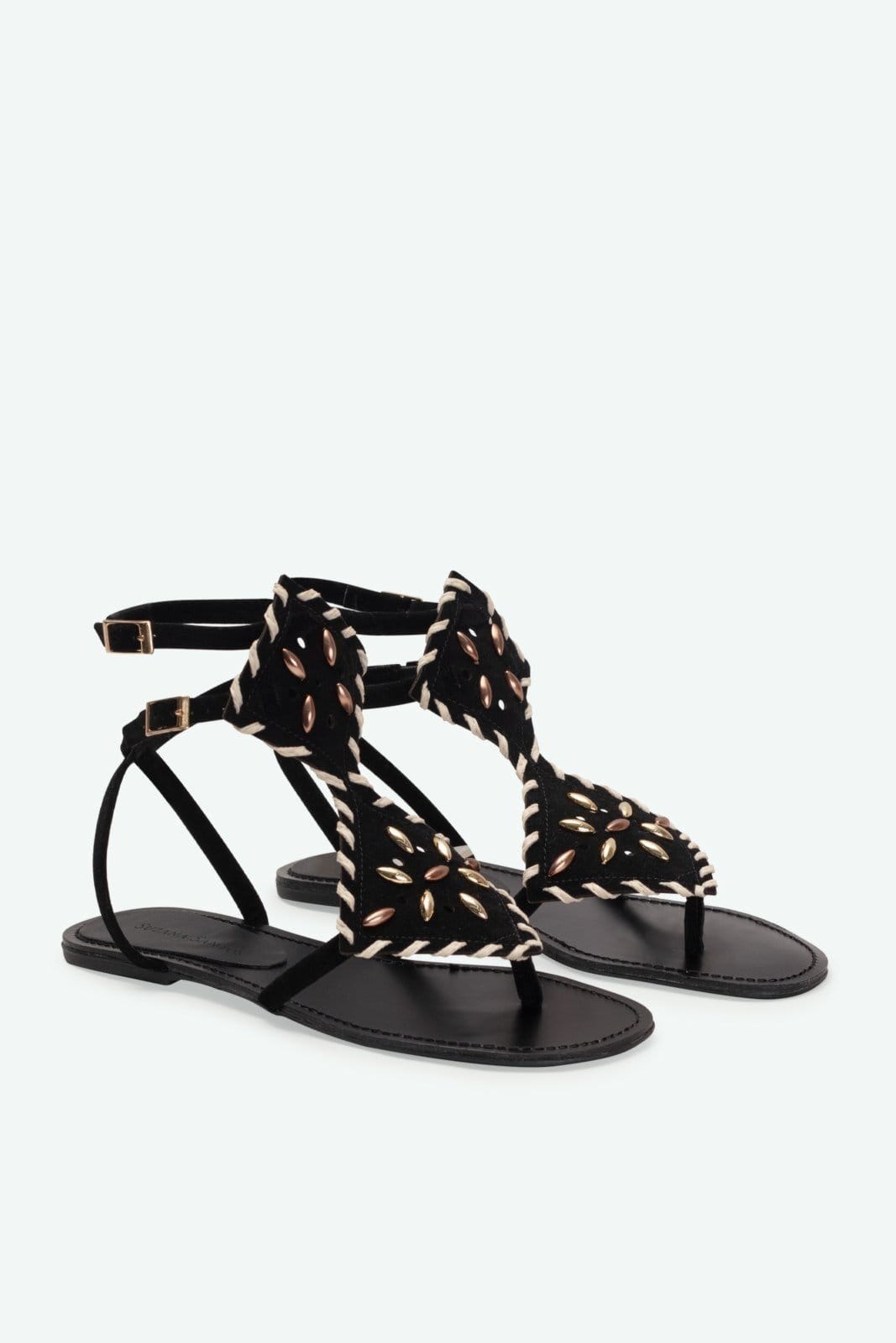 Vista 2 Flat Roberta Suzana Santos preto