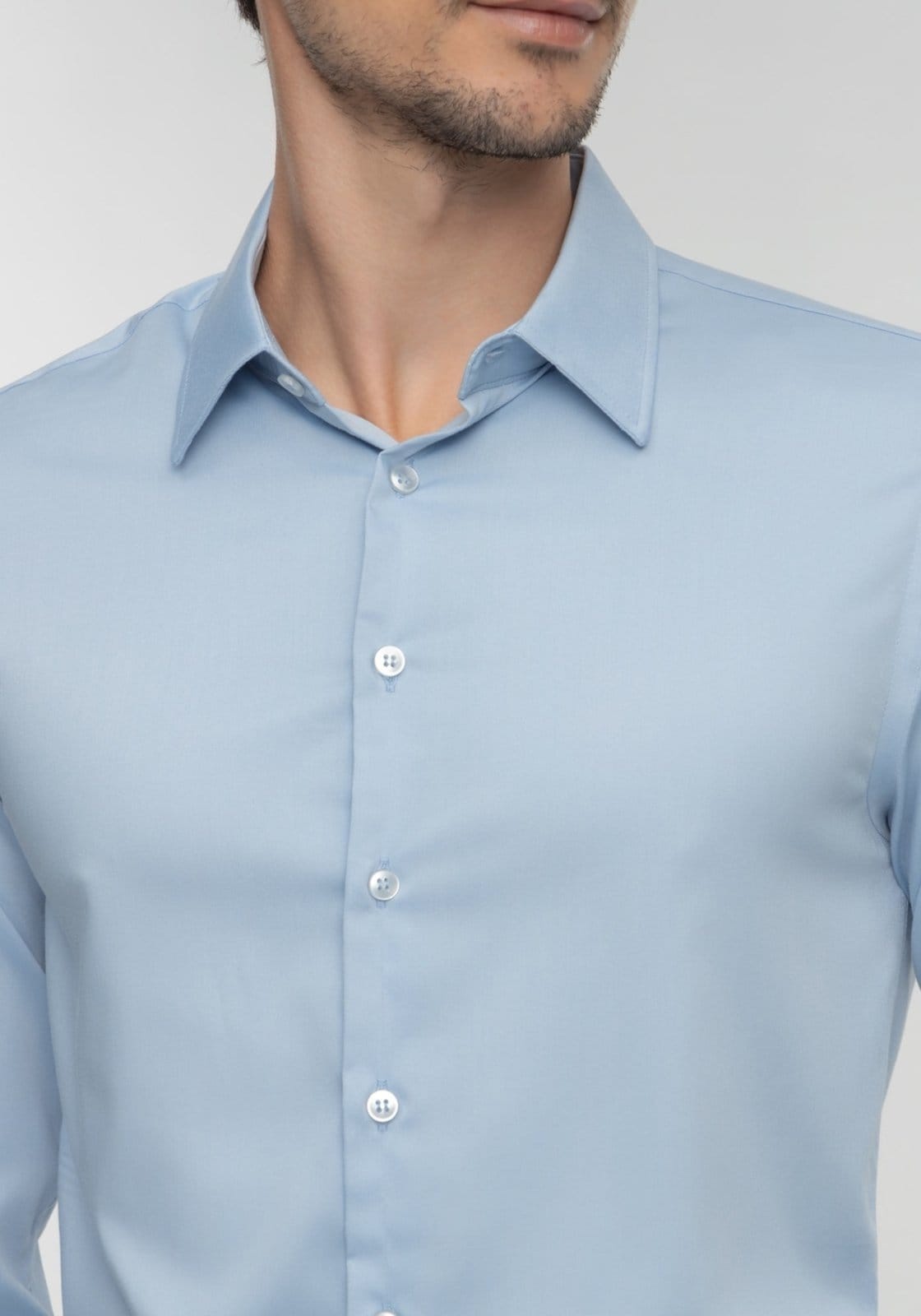 Vista 2 Camisa Alongada De Manga Longa Slim Fit Com Colarinho Inglês Hangar 33 azul