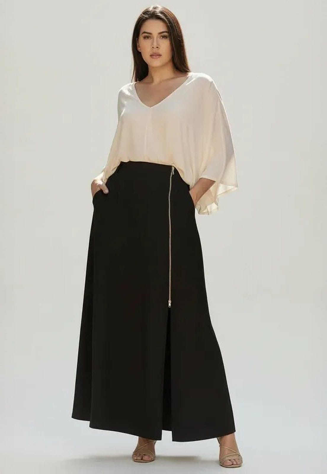 Saia Cabanafree Midi com Zíper Preta - 2