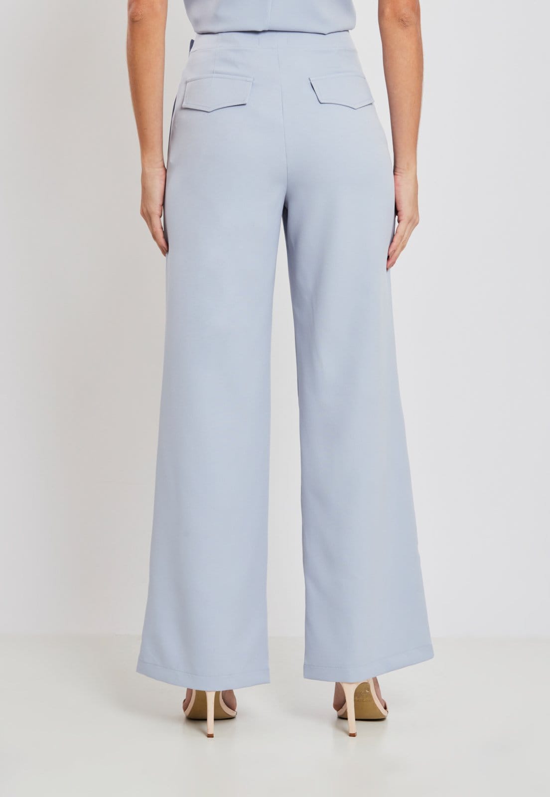 Vista 2 Calca Claro Pregas Reta Alfaiataria Social Miss Joy 8324 MISS BY JOY azul