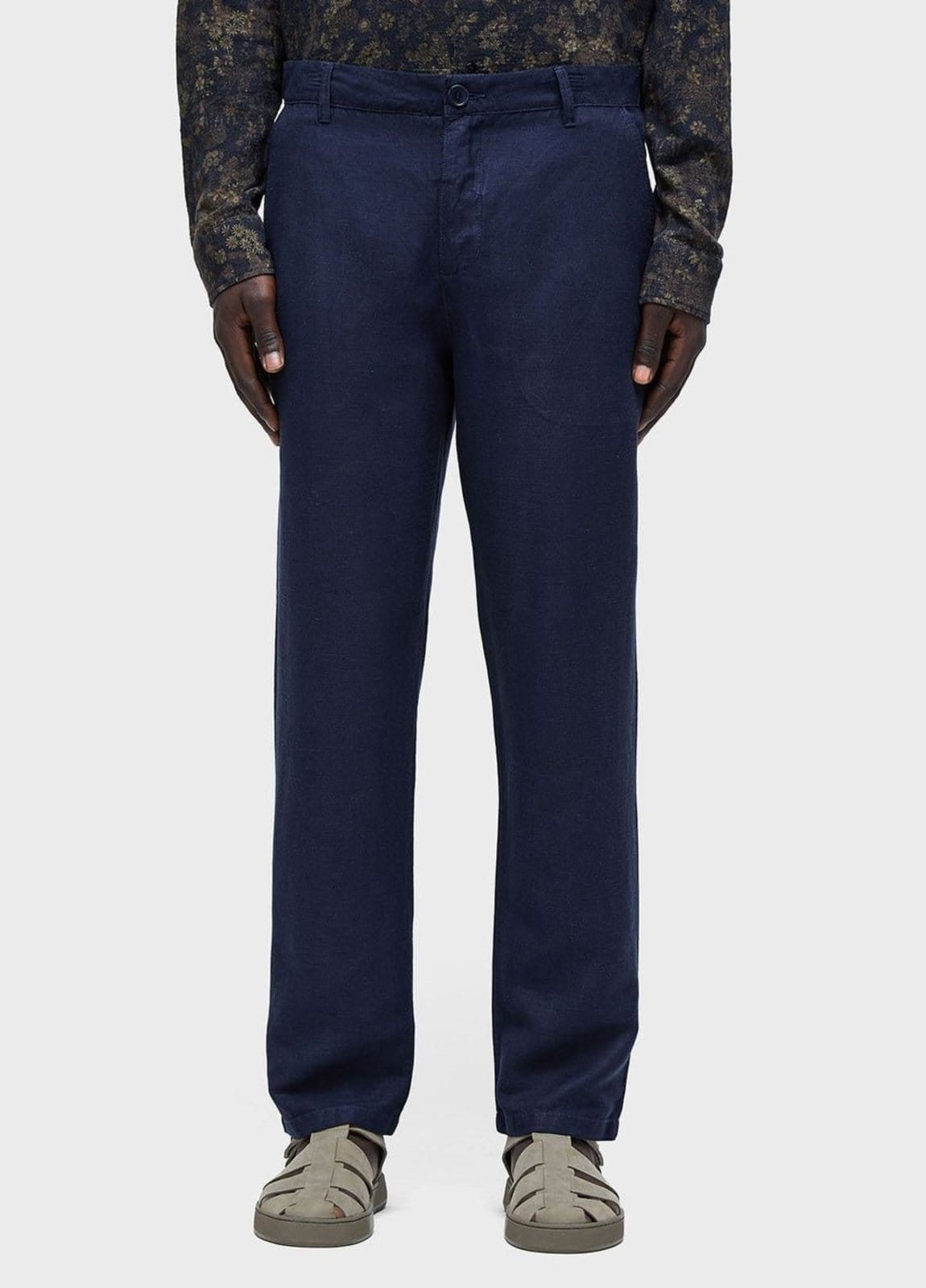 Calça alfaiataria fluid linen