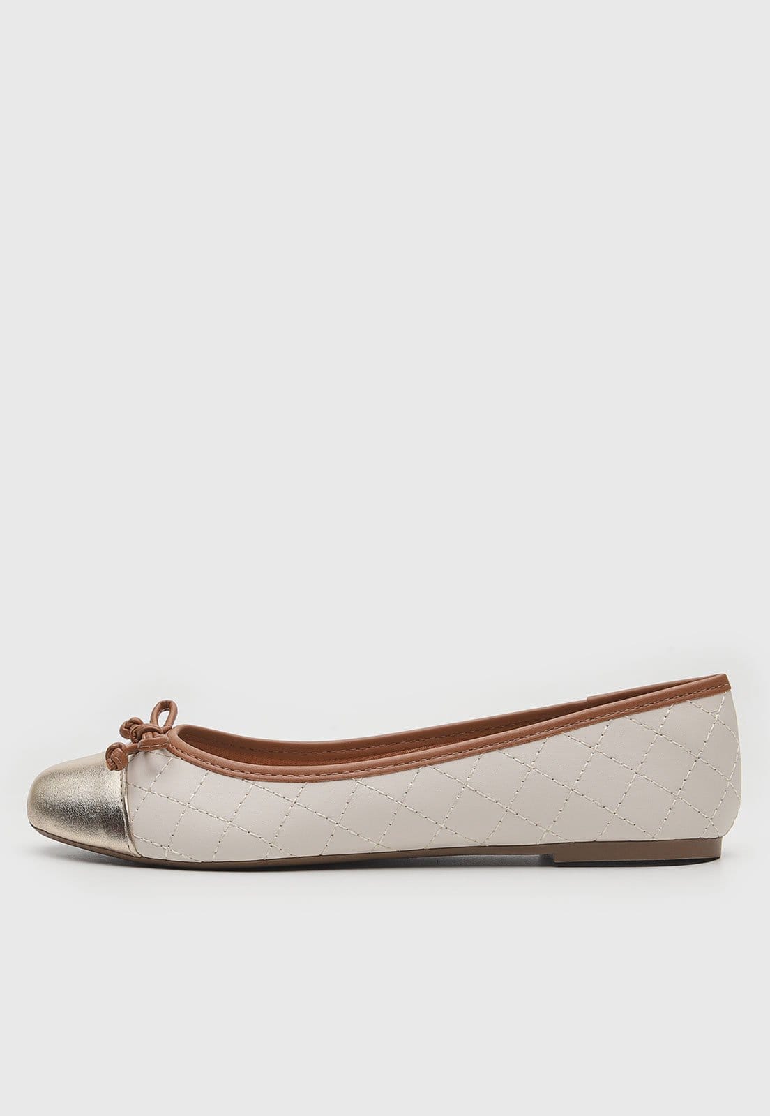 Vista principal Sapatilha Via Uno Matelassê Off-White VIA UNO off-white white