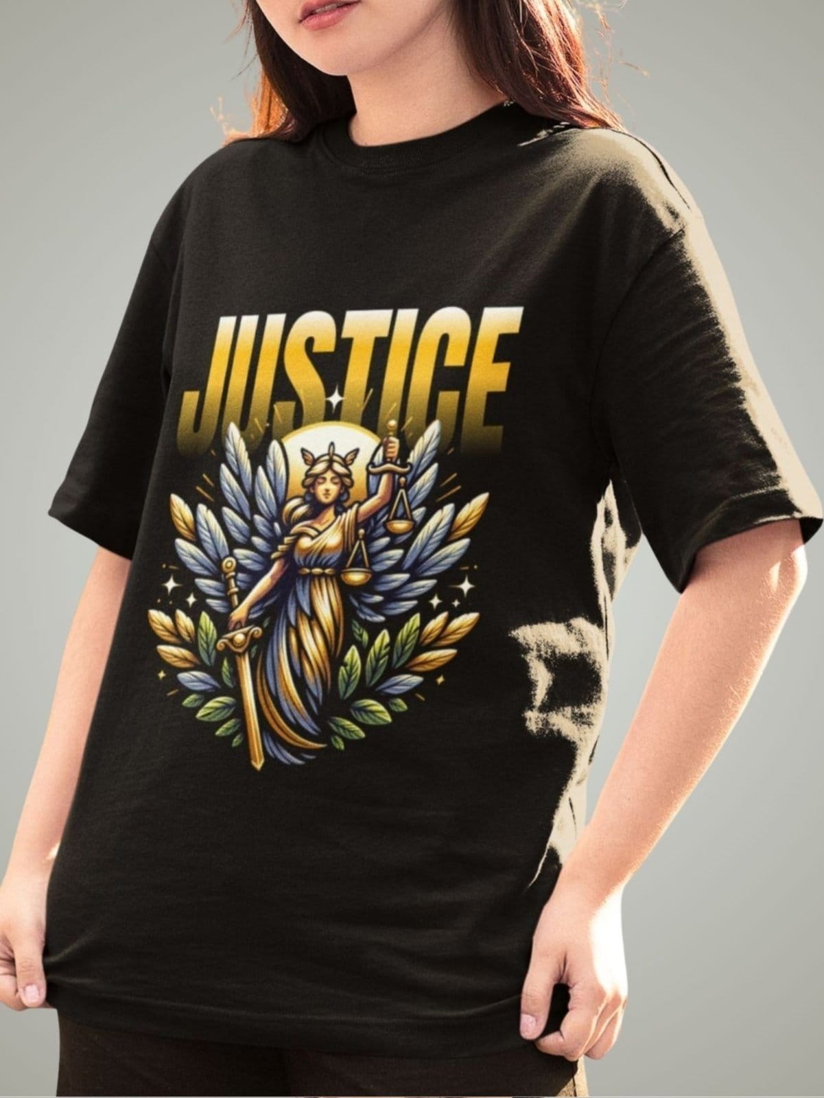 Camiseta Feminina GuGi Justiça Direito Preto