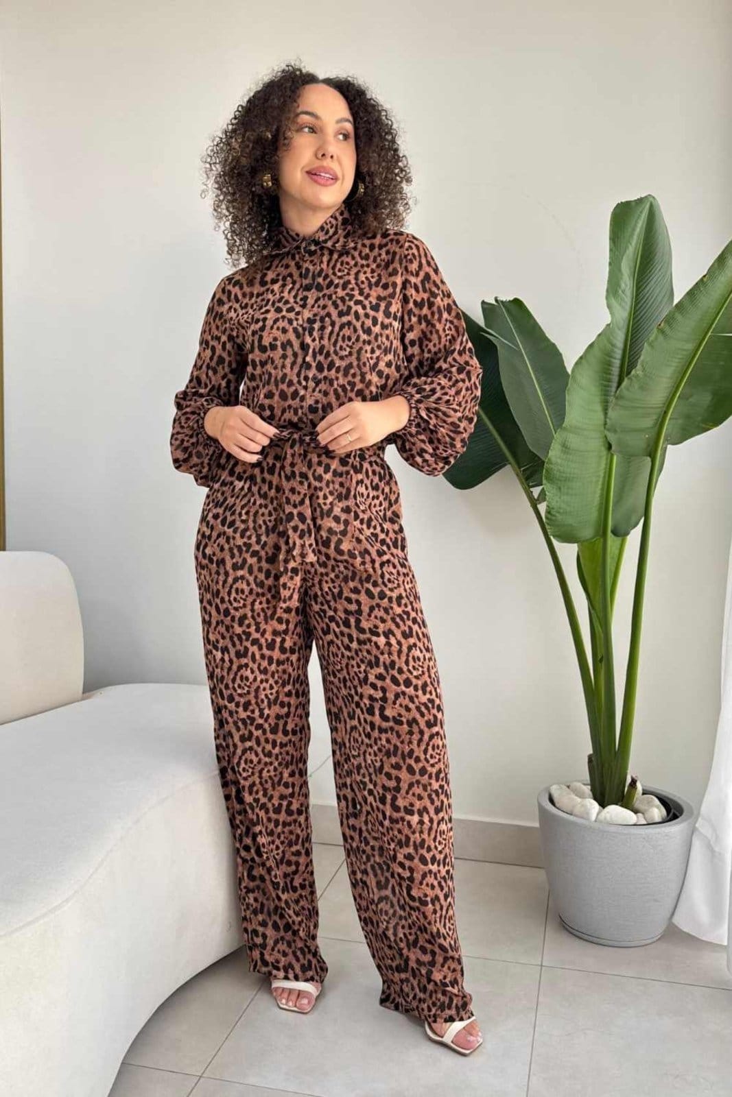 Calça Vanibele Wide Animal Print