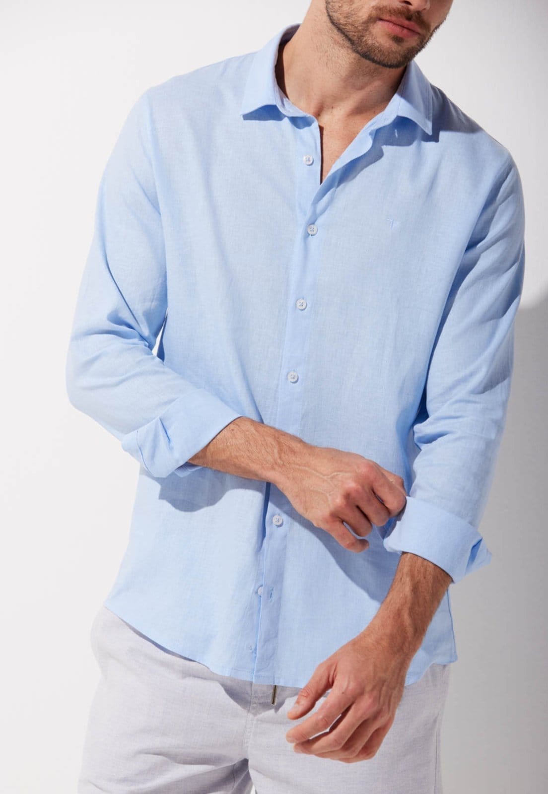 Vista 2 Camisa Linho Traymon Slim Manga Longa Claro Traymon rosa