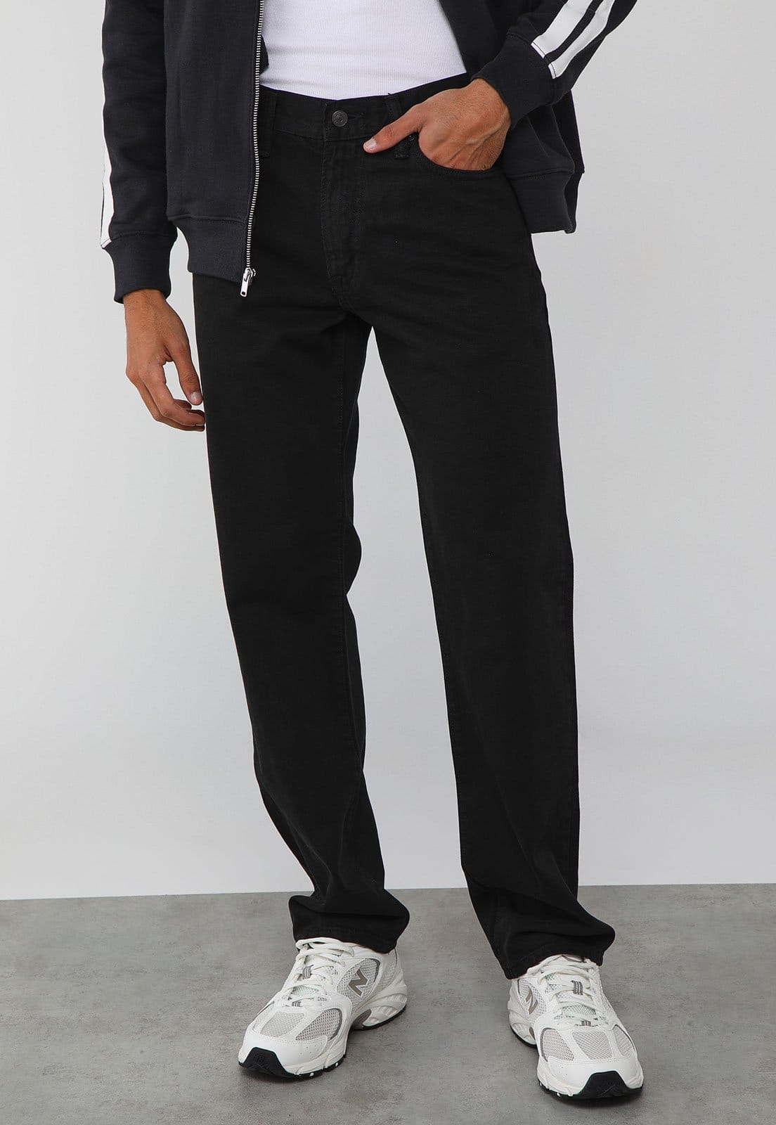 Vista principal Calça Masculina GAP Reta Moonless Night Preta GAP preto