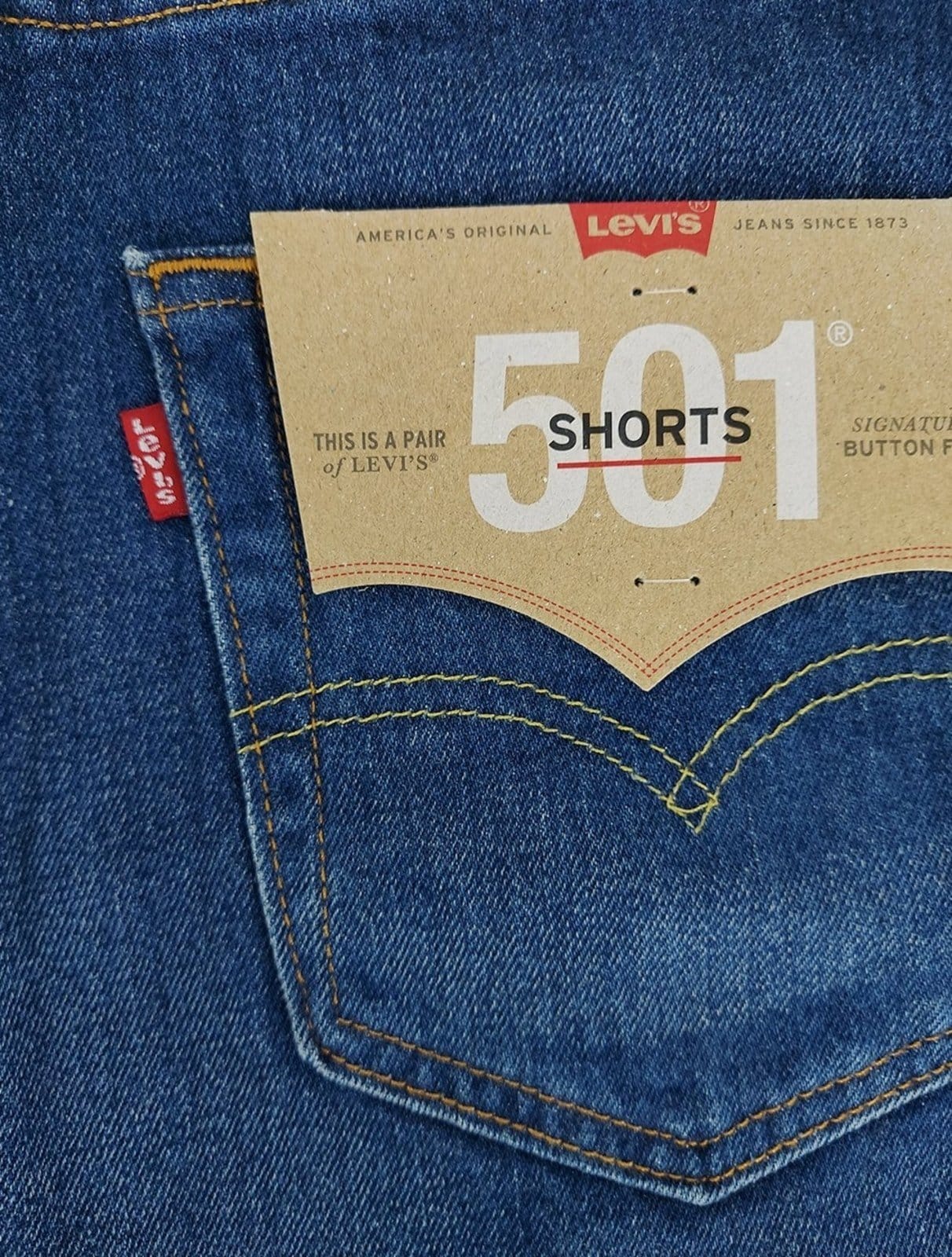 Vista 2 Bermuda Levis Jeans Masculina 501 Hemmed Shorts Azul Médio Levis azul marinho