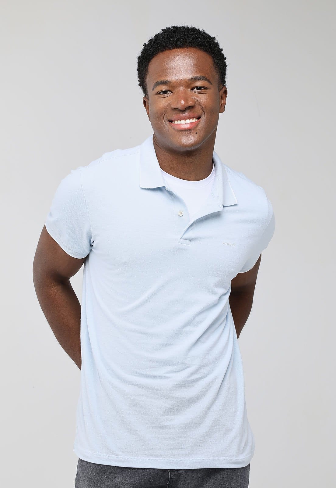 Polo Masculina Colcci Clássica Claro