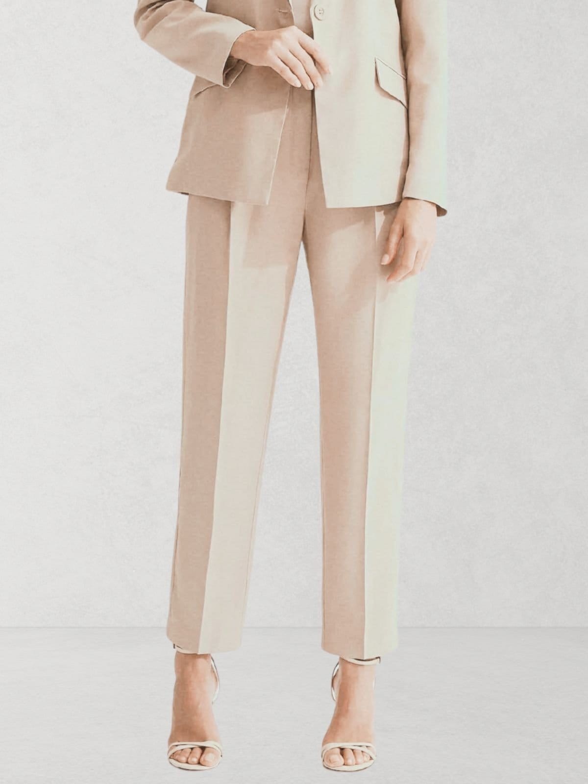 Vista 2 Calça Via Lessa Spezia Alfaiataria em Viscose Natural Via Lessa bege natural