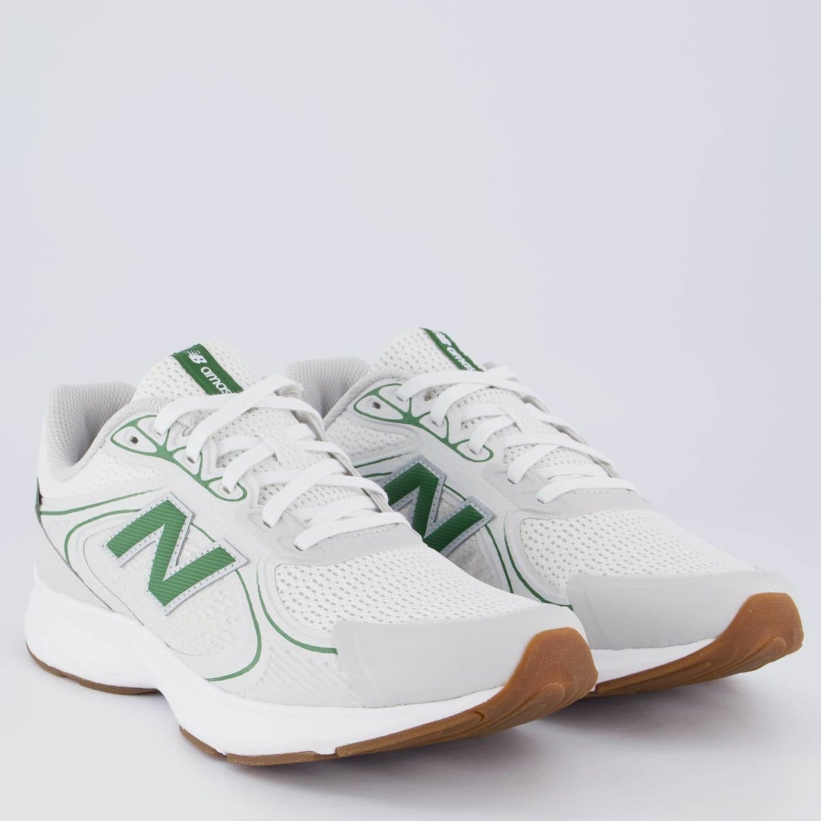 Vista 2 Tênis New Balance Amaste Cinza e Verde New Balance cinza verde