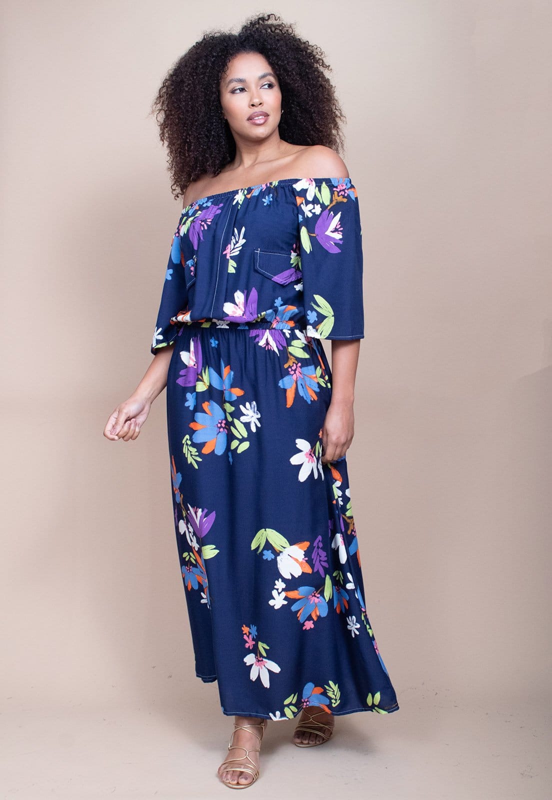 Vista 2 Vestido Midi Cabanafree Ciganinha Viscose com Lapela Estampa Festa das Flores Azul Cabanafree estampado/laranja/off-white/verde azul