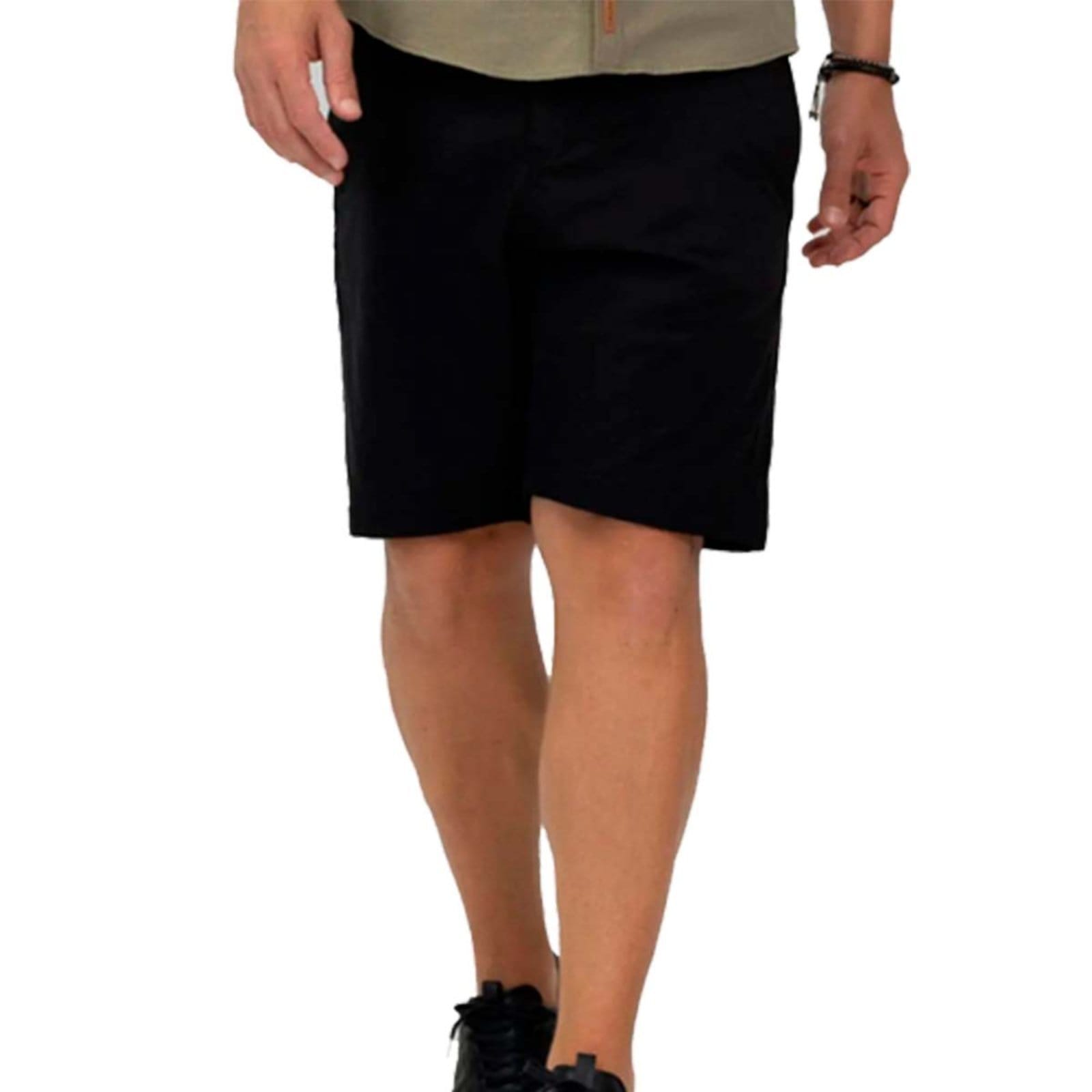 Bermuda Masculina Moletom Casual Básica Com Ajuste Elástico e Bolsos Uso Casual ou Treino Academia