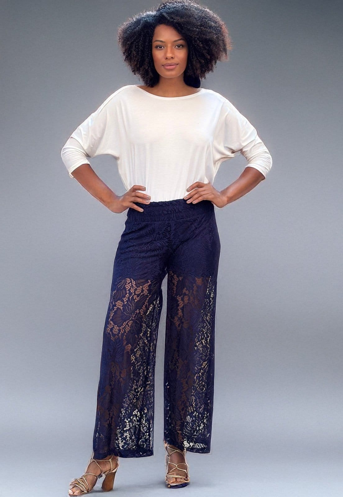 Vista 2 Calça Amazonia Vital Renda Transparente Floral Marinho Amazonia Vital azul