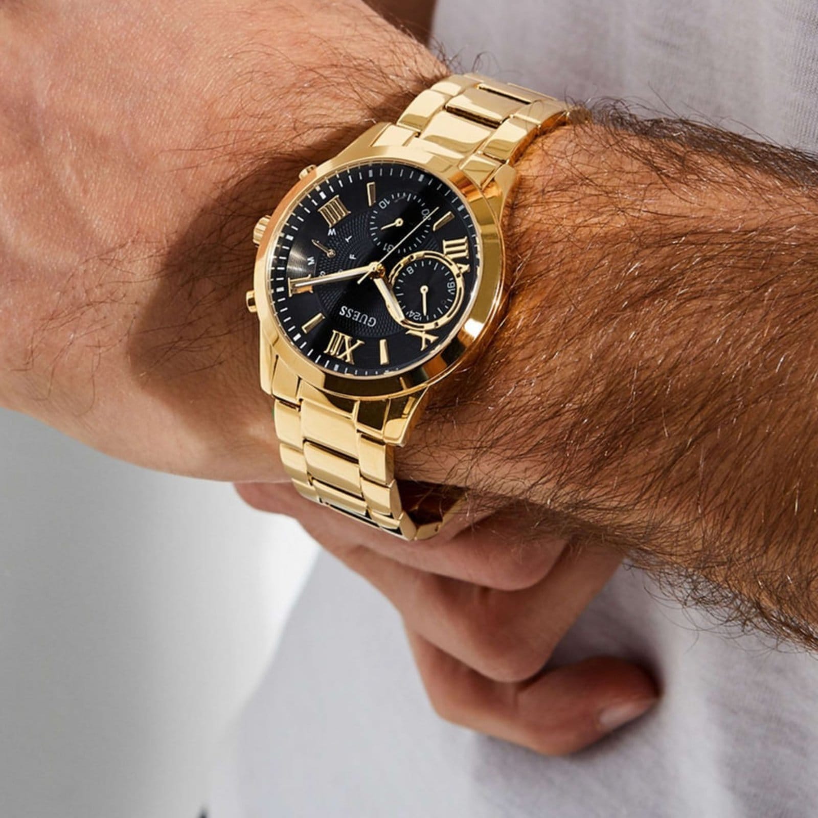 Relógio Guess Masculino Cronógrafo e Preto - 2