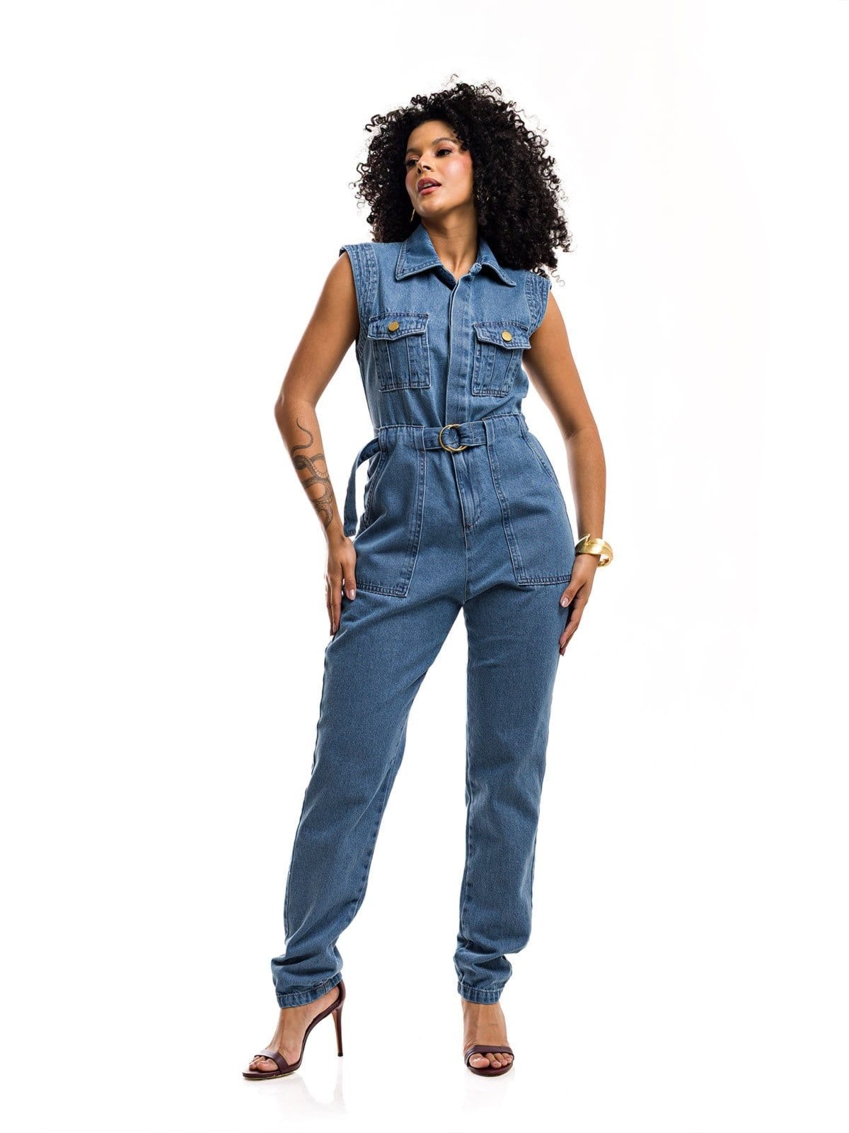 Vista 2 Macacão Slouchy Restrito Jeans com Botões Invisíveis e Cinto Médio Restrito Jeans azul