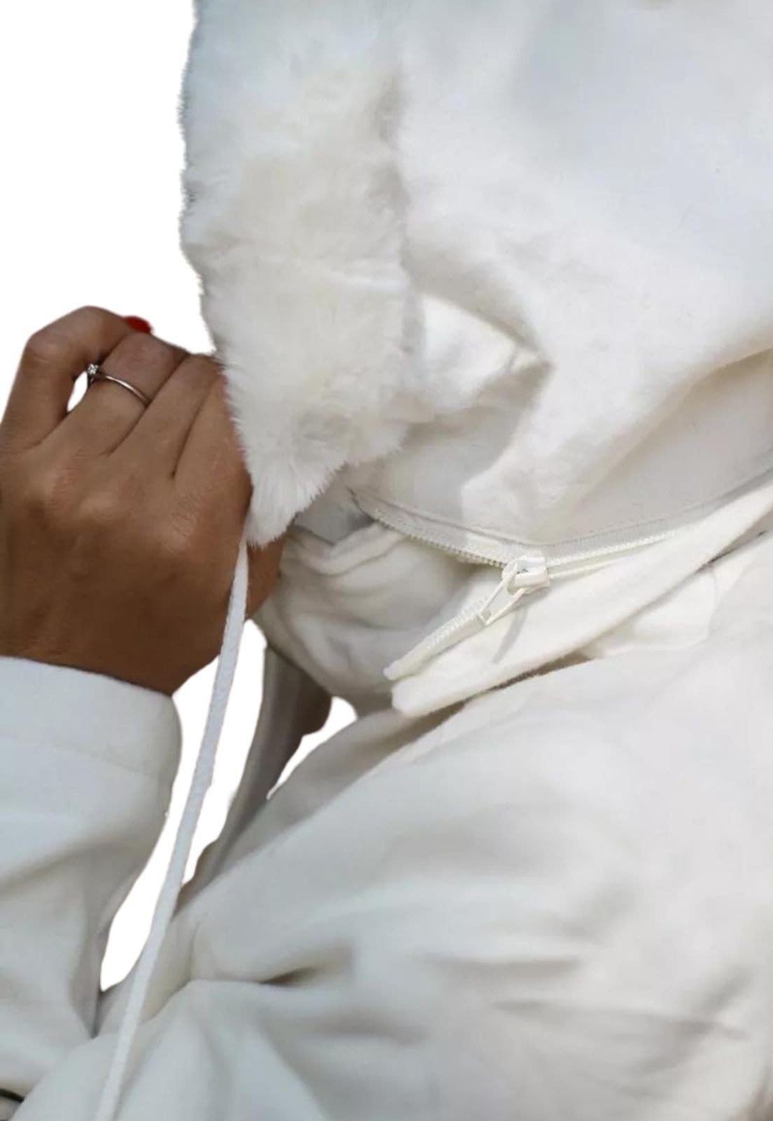 Vista 2 Jaqueta Parka Lã Batida Sobretudo Forrada Com Capuz Removível Off White Cia do Vestido branco white