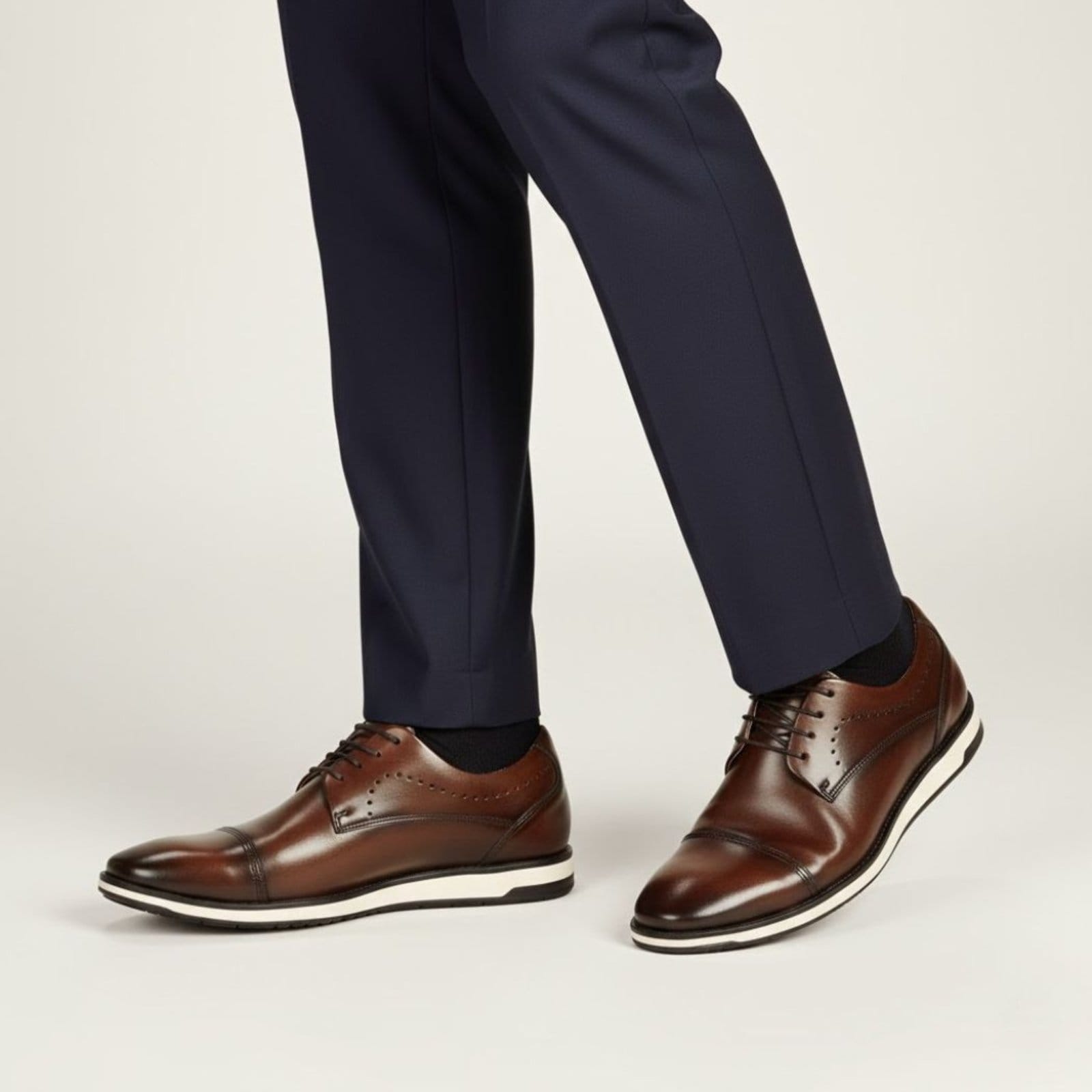 Vista 2 Sapato Social Oxford Masculino Reveillon Sapatofran Com Carteira e Cinto Sapatofran marrom