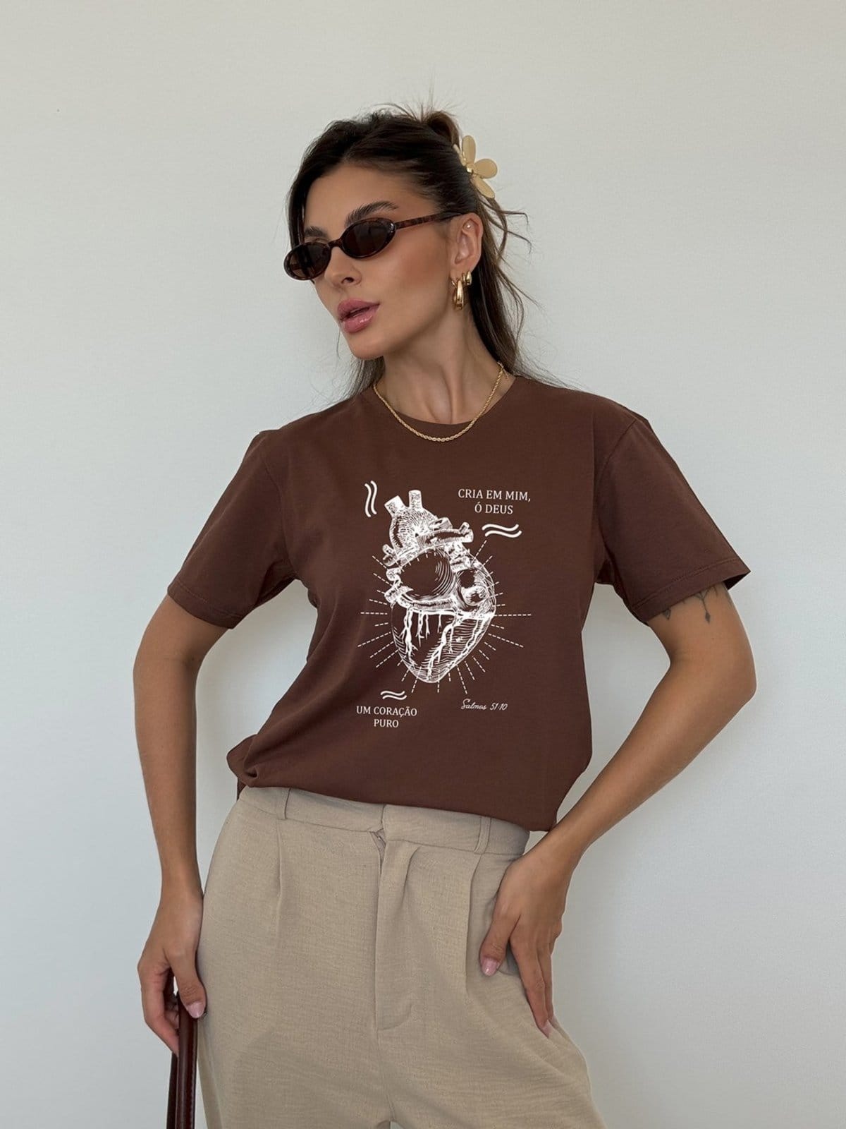Camiseta Cianitas Escuro Estampa Coração Puro