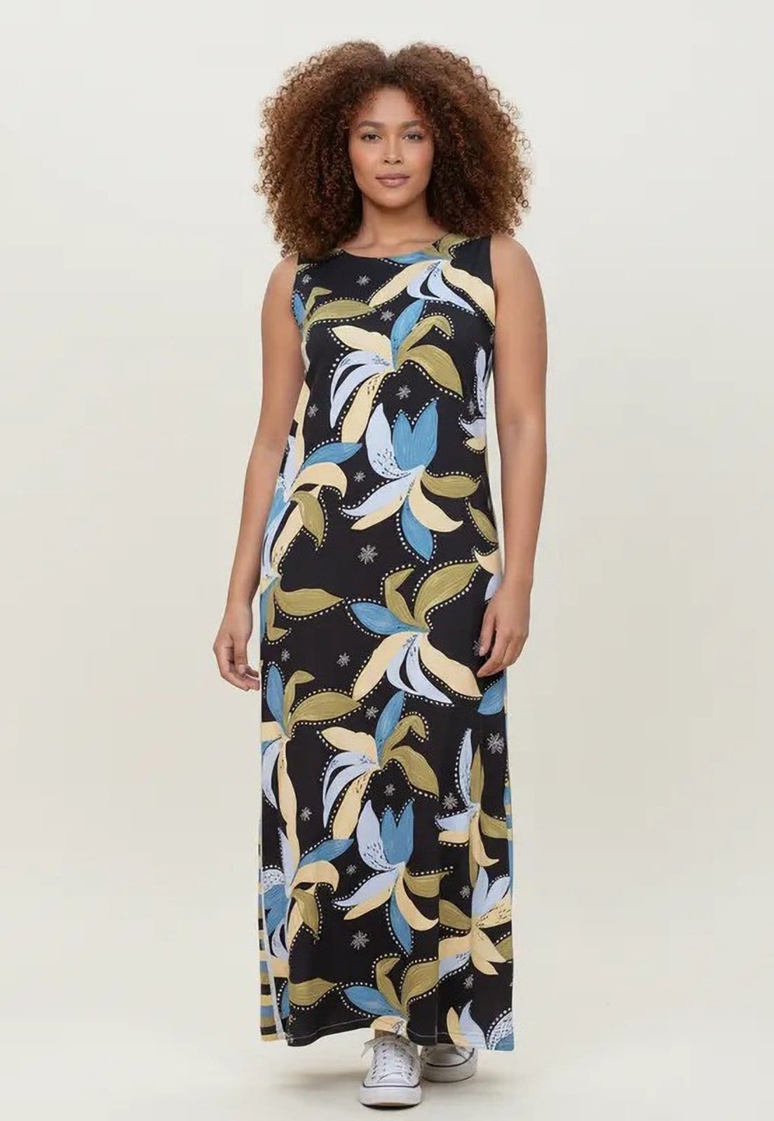 Vista 2 Vestido CabanaFree Longo Plano com Bolso Estampa Jardim Noturno Cabanafree estampado