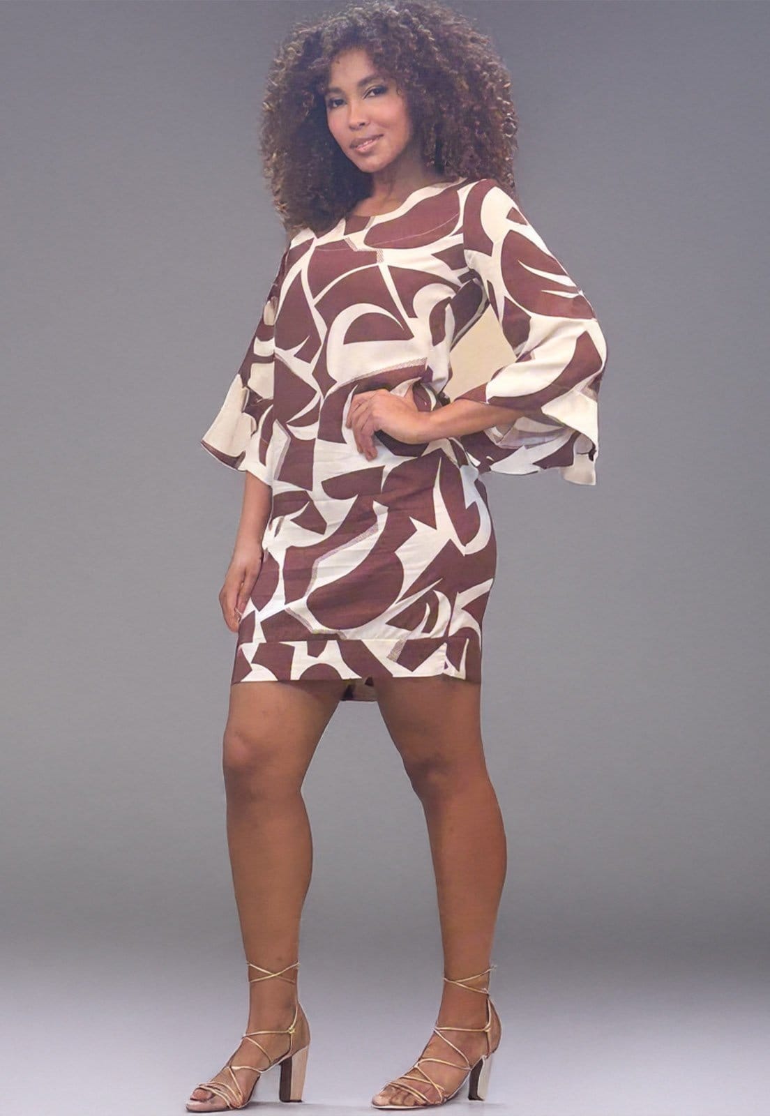 Vista 2 Vestido Curto Cabanafree Balli Manga Ampla Estampa Raízes Marrom Cabanafree estampado/off-white