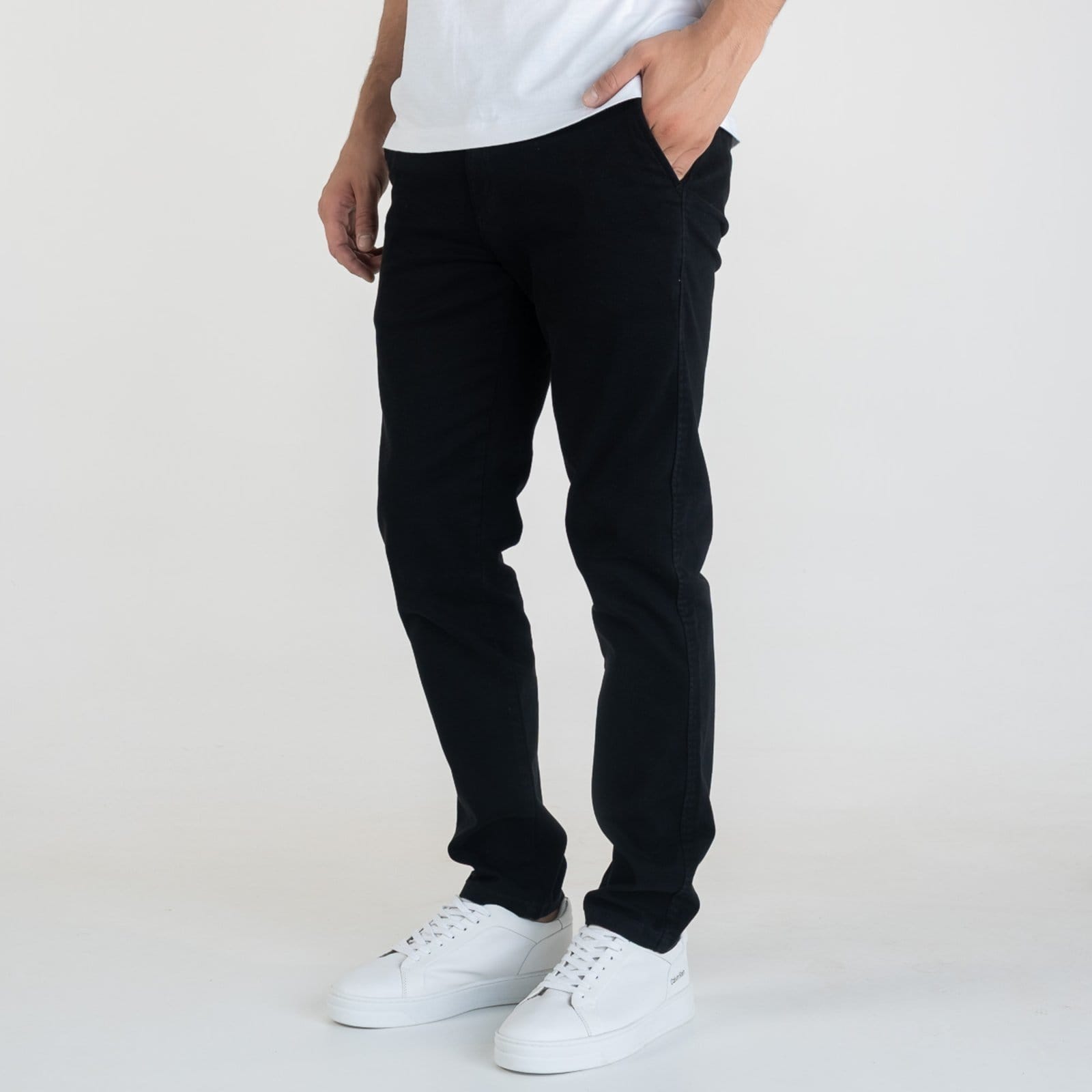 Vista 2 Calça Sarja VersatiOld Slim Preta VERSATIOLD preto