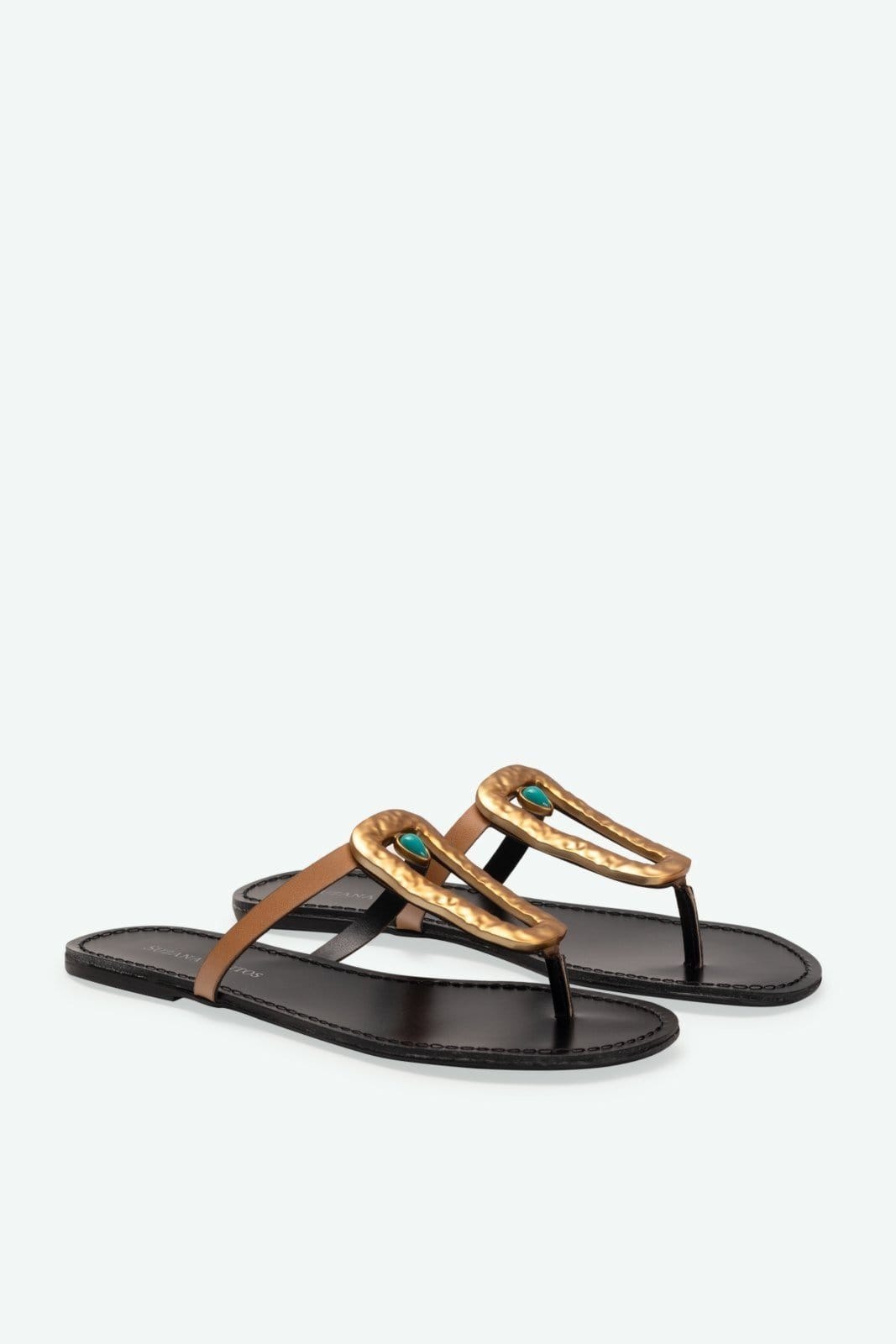 Vista 2 Flat Célia Suzana Santos bege