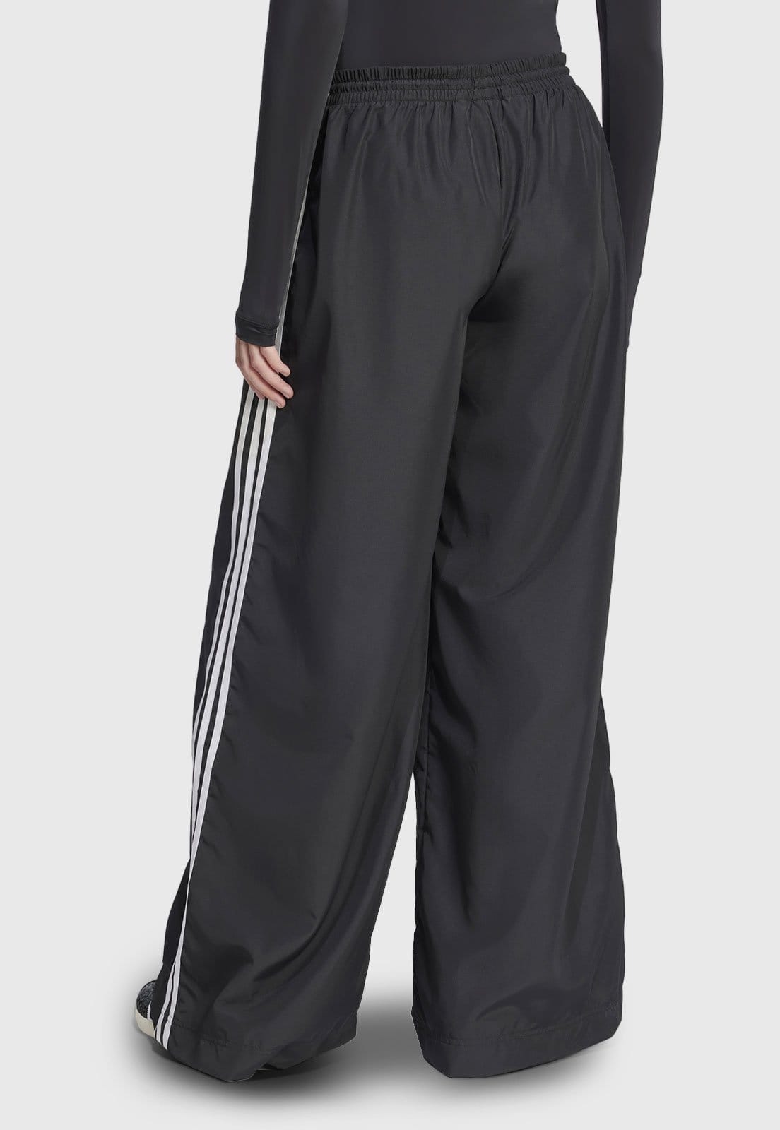Vista 2 Calça adidas Originals Wide Leg Oversized Preta adidas Originals preto