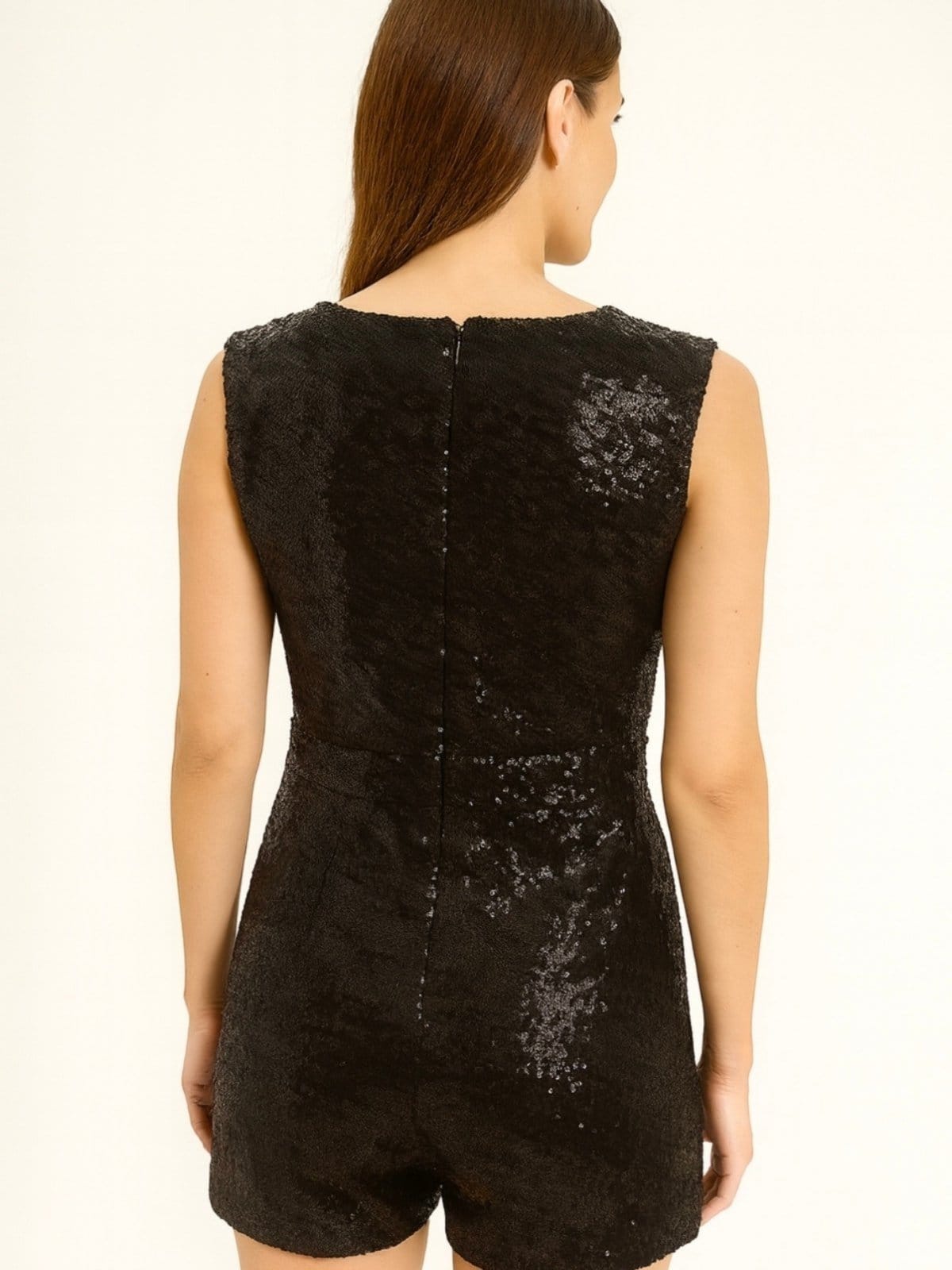 Vista 2 Macaquinho Paetê com Tule Nude e Bojo - Glamour e Conforto Summer Body preto nude