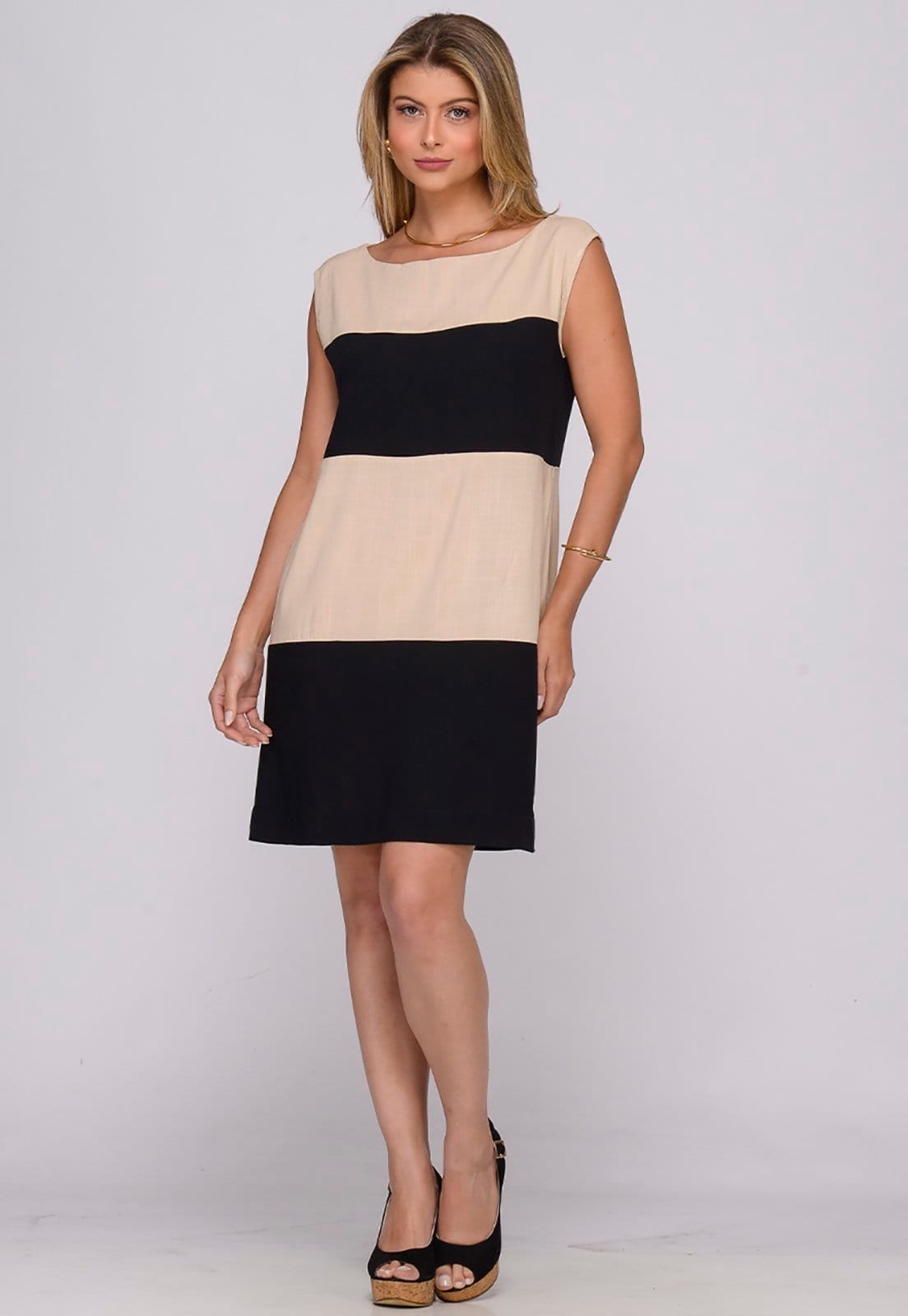 Vista 2 Vestido Curto Sem Mangas B’Bonnie Luara Preto BBonnie bege