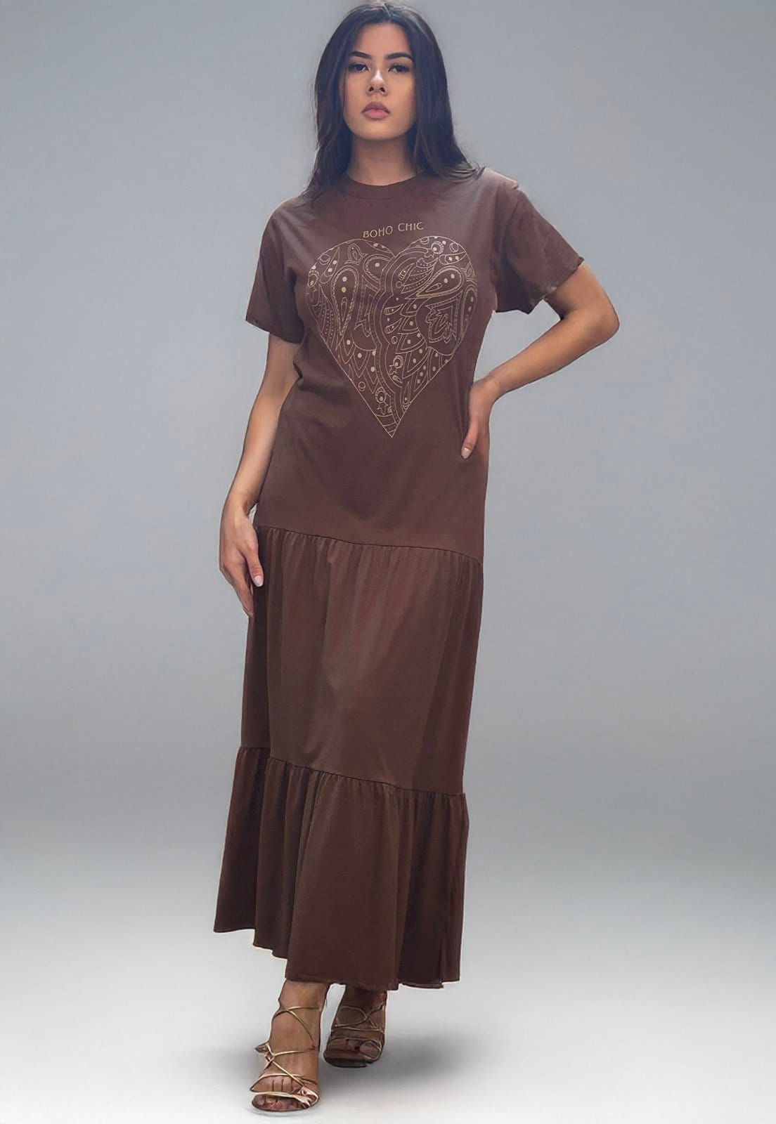 Vista 2 Vestido Cabanafree Longo Manga Curta Coração Cabanafree marrom
