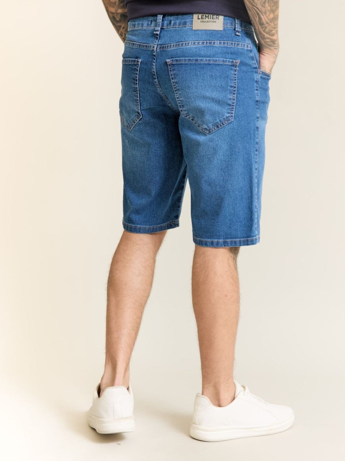 Vista 2 Bermuda Jeans Masculina Conforto E Estilo No Seu Dia VHF VARIEDADES azul