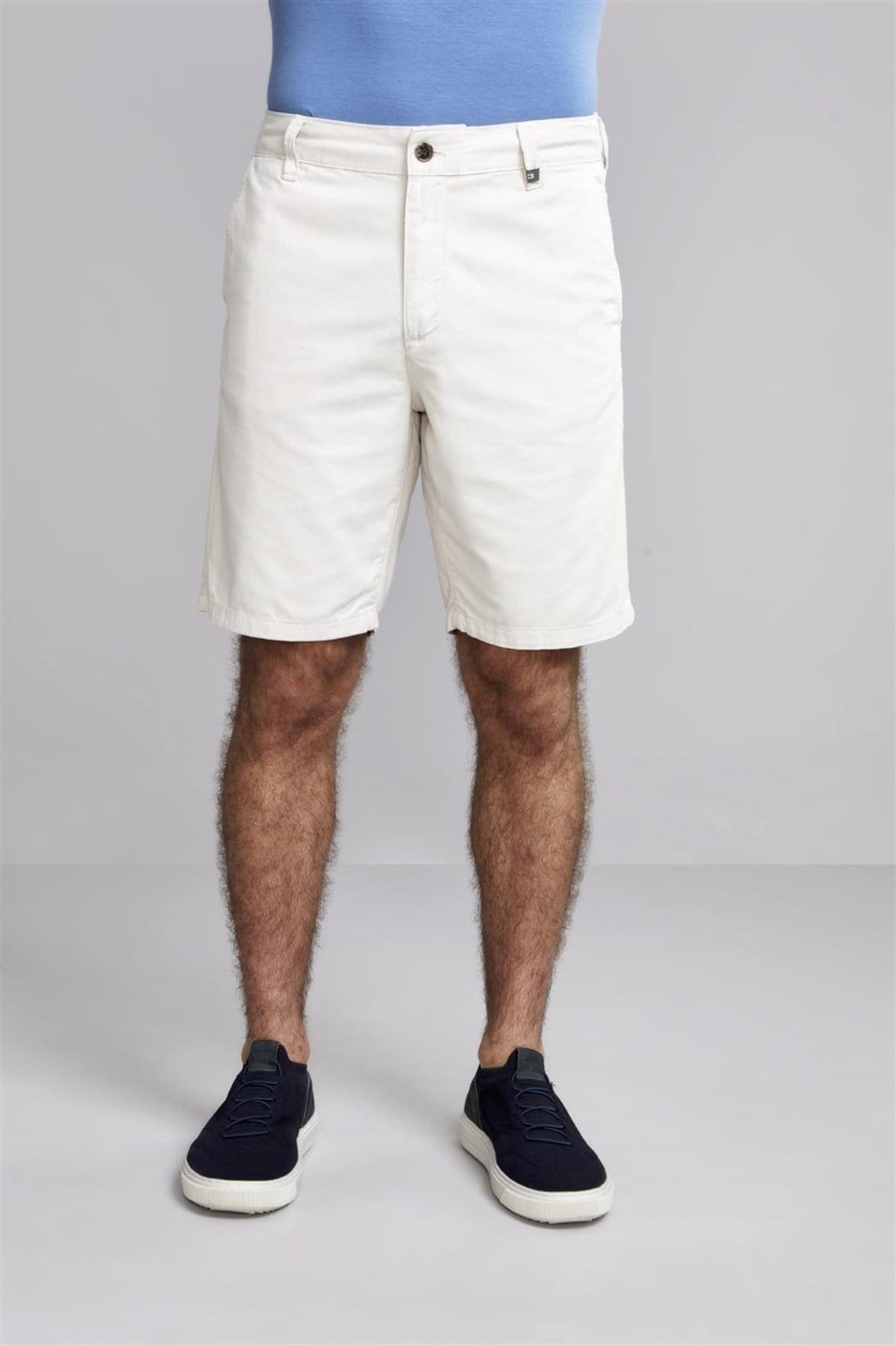 HIGHSTIL Bermuda Comfort Chino Areia