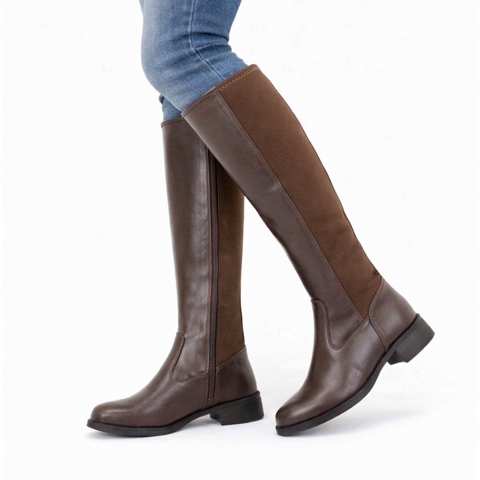 Vista 2 Bota Feminina Cano Longo Alto com ELastico Casual Confortavel Café Bia Ramos marrom