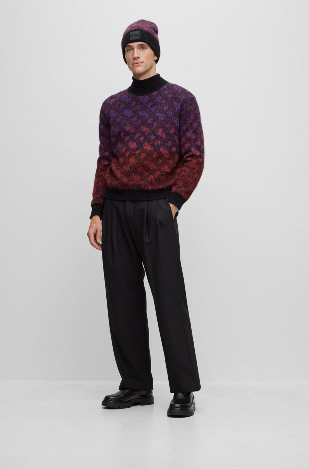 Suéter De Corte Descontraído Com Jacquard De Monograma E Gola Careca Preto - 2