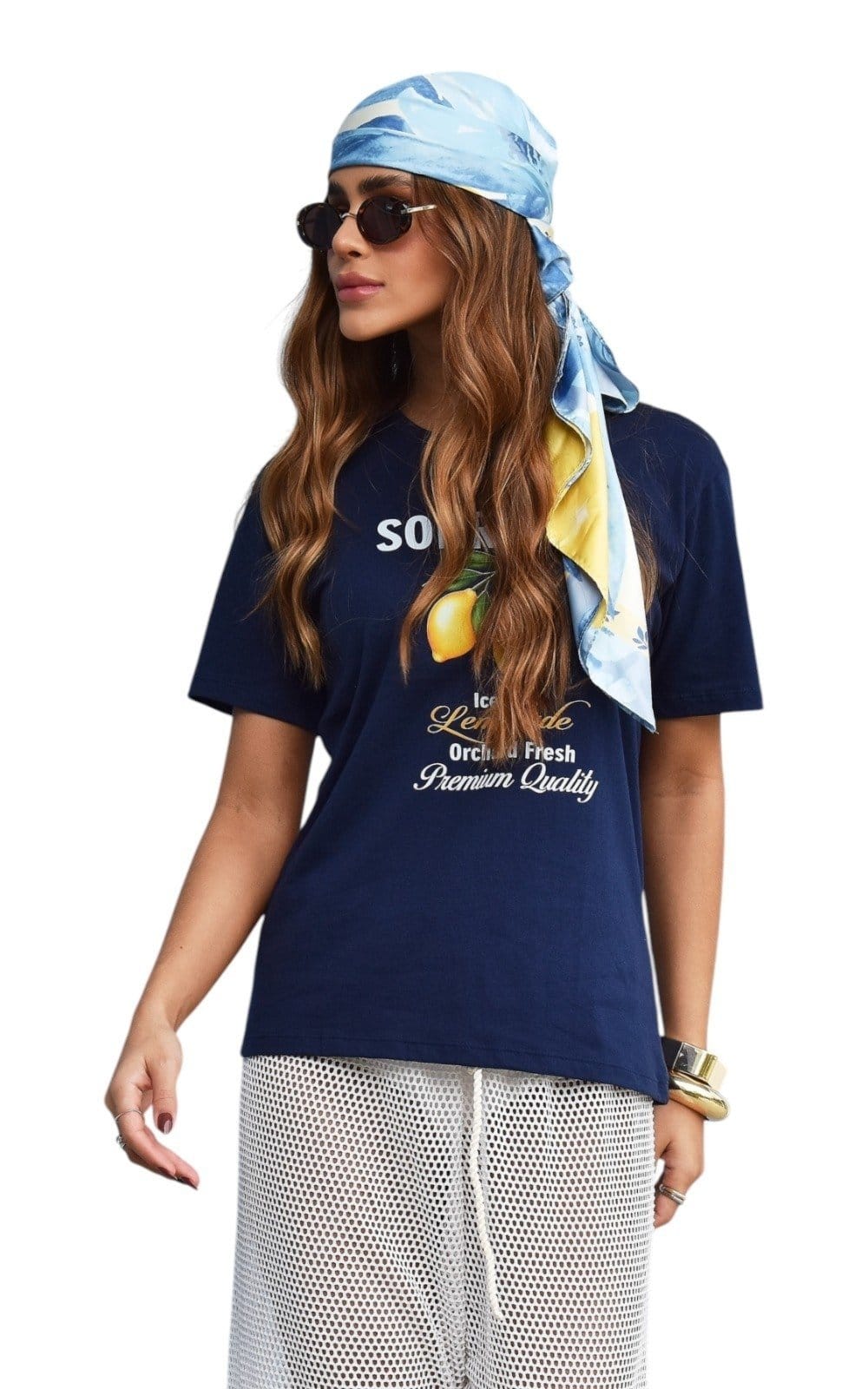 Vista 2 Camiseta Feminina Cianitas Estampa Sorrento Lemonade Cianitas azul marinho