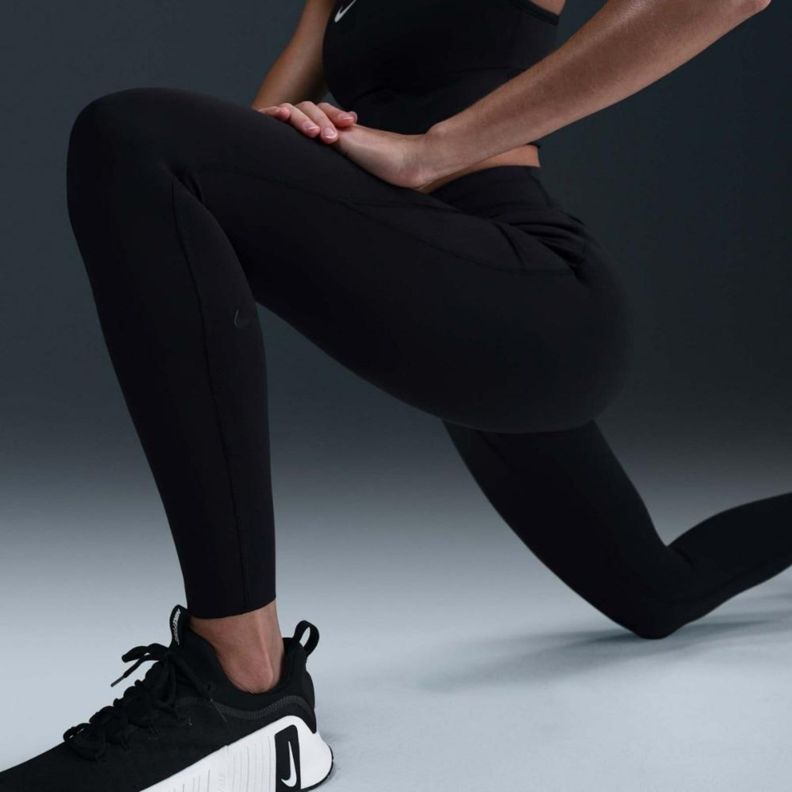 Legging Nike Dri-FIT Universa Feminina - 2
