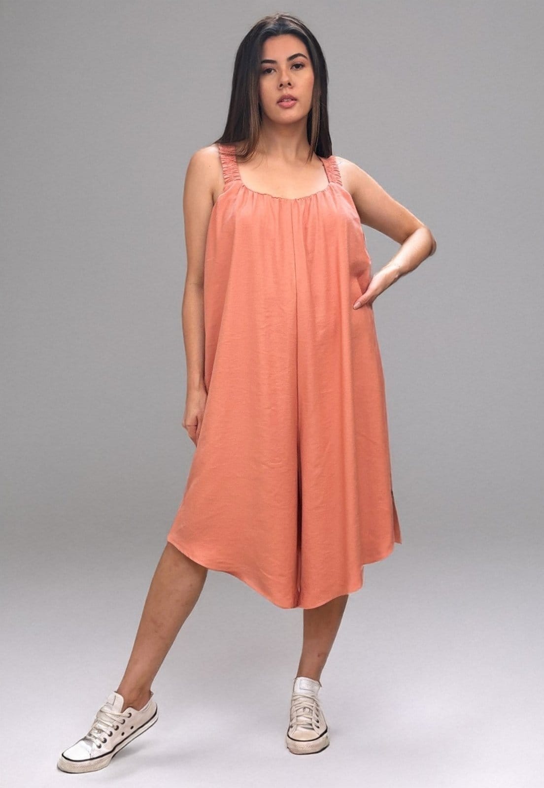 Vista 2 Macacão Pantacourt Curto Rose Amazonia Vital rosê rose