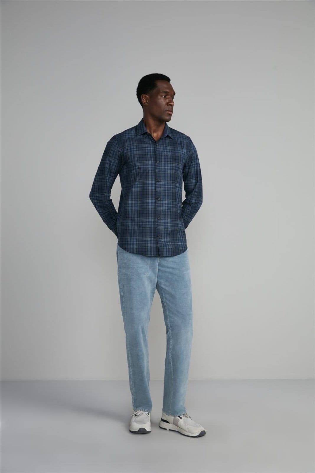 Vista 2 HIGHSTIL Camisa Xadrez Slim Fit HIGHSTIL azul marinho