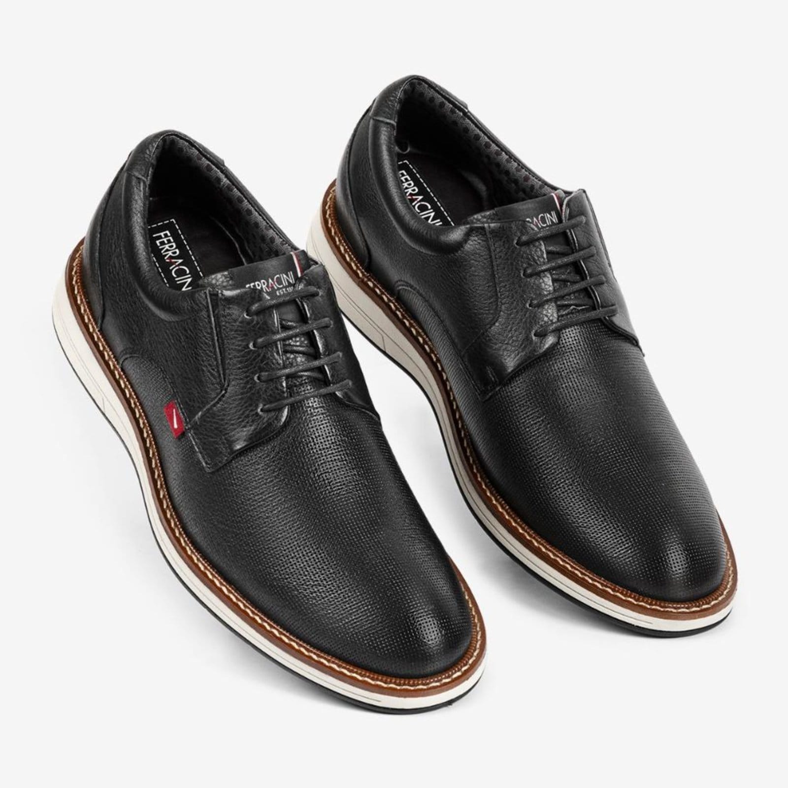 Vista 2 Sapato Masculino Couro Legitimo Ferracini Calce Fácil Casual Kingston 6152-675G FERRACINI preto