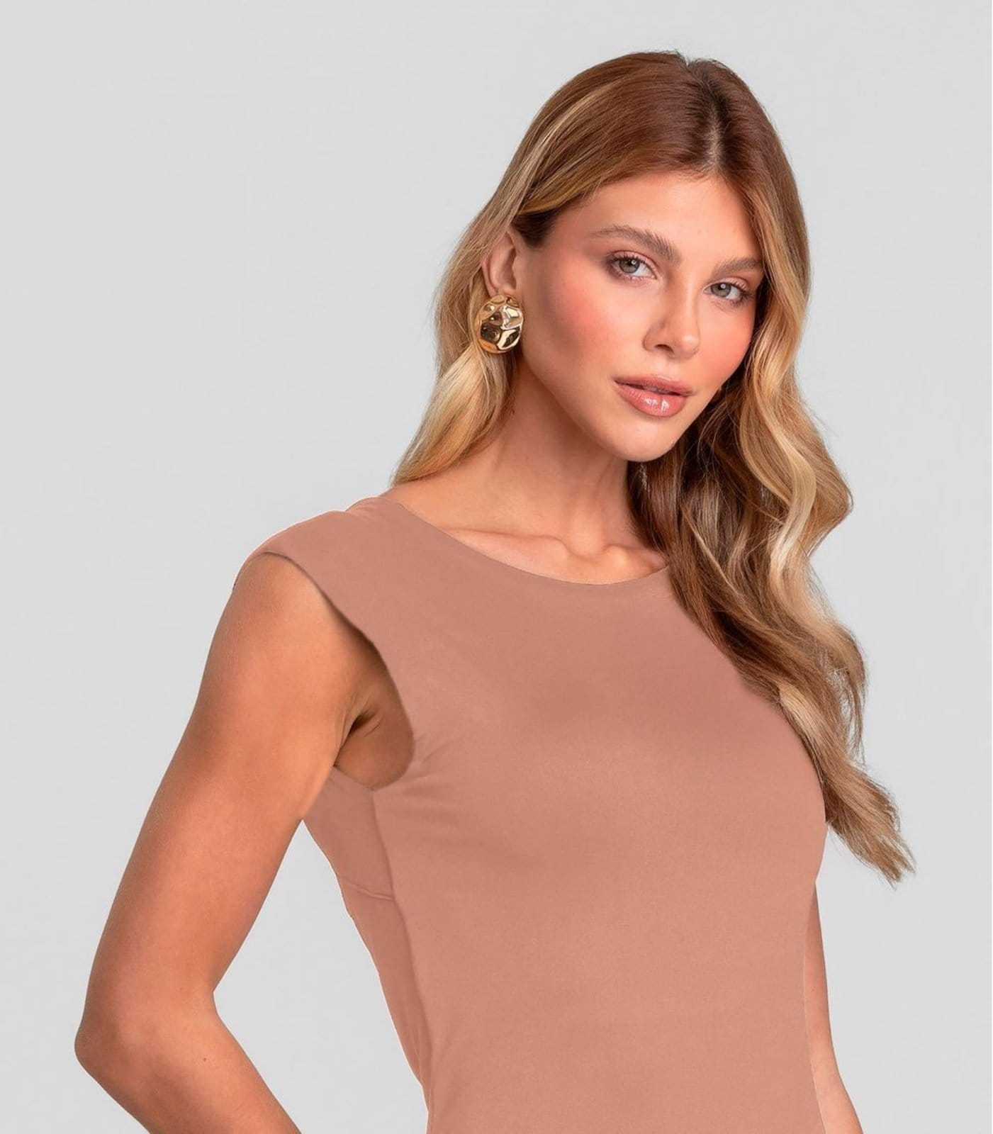 Vista 2 Vestido Midi Feminino Decote Canoa Dianna Dianna marrom