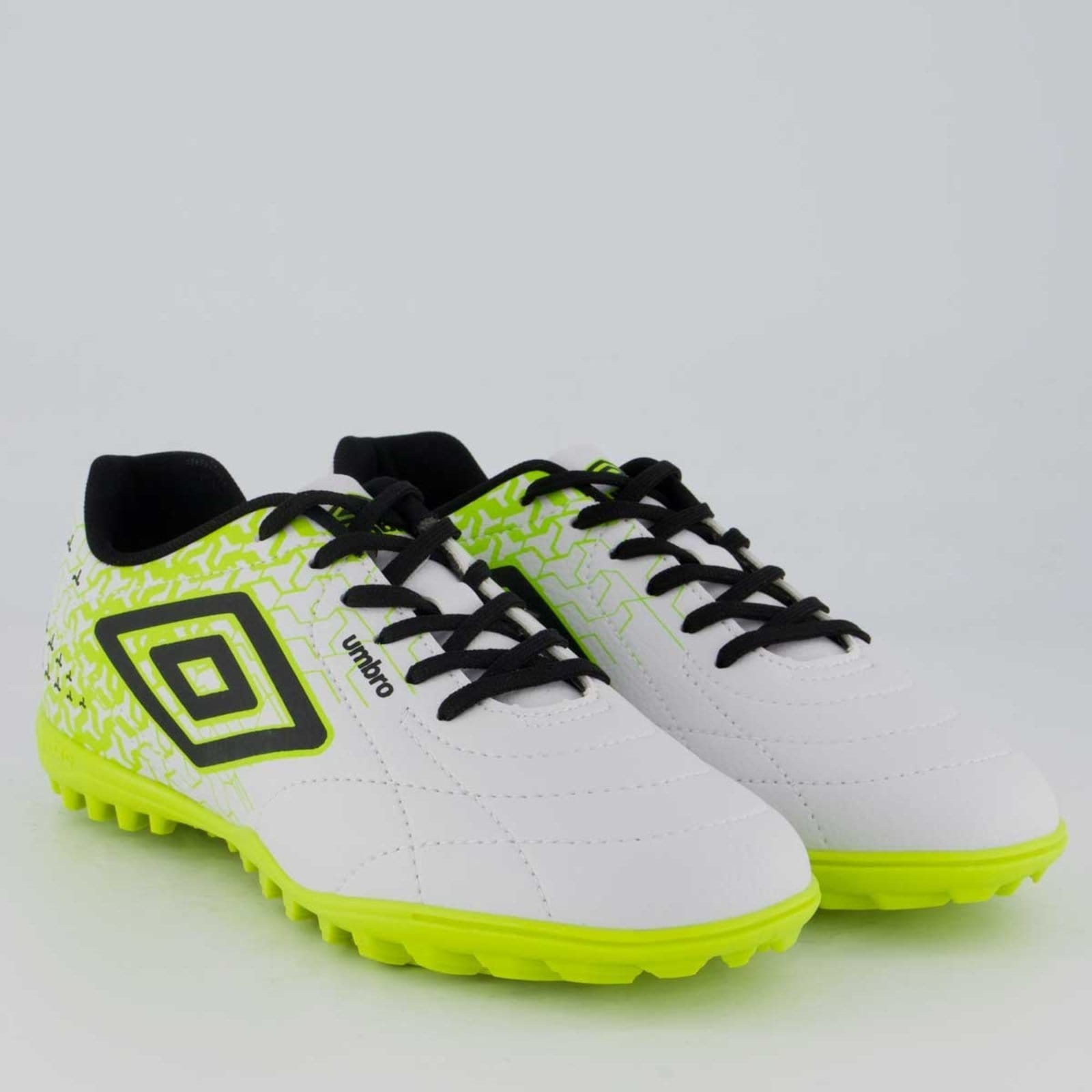 Vista 2 Chuteira Umbro Class Neo Society Branca e Verde Umbro branco verde