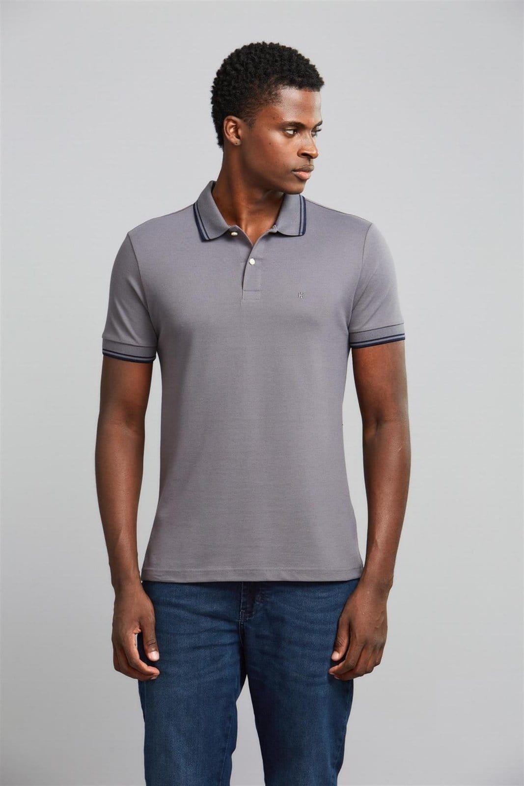 Vista principal HIGHSTIL Polo Manga Curta Piquet Básica Slim Fit Escuro HIGHSTIL cinza