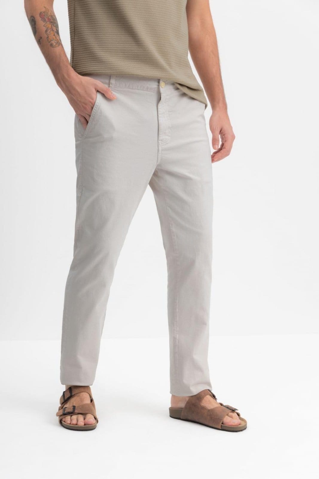 Vista 2 Calça Masculina Em Sarja Essendi Claro Essendi cinza