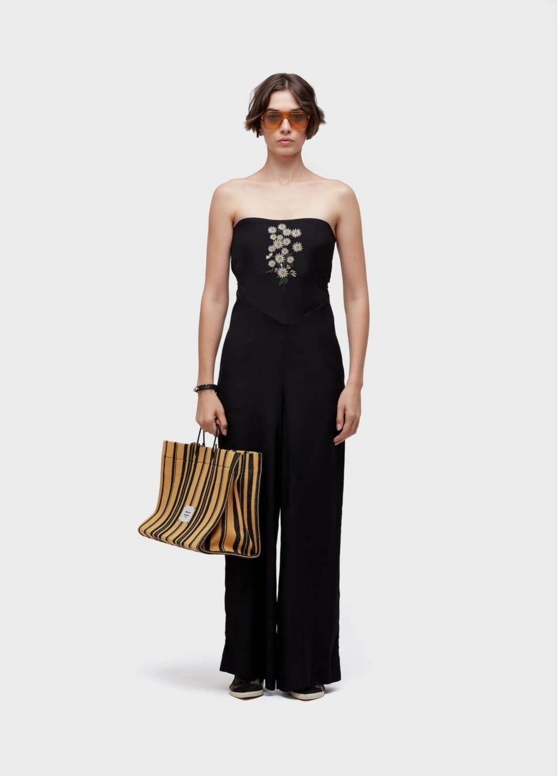 Macacão bordado daisy