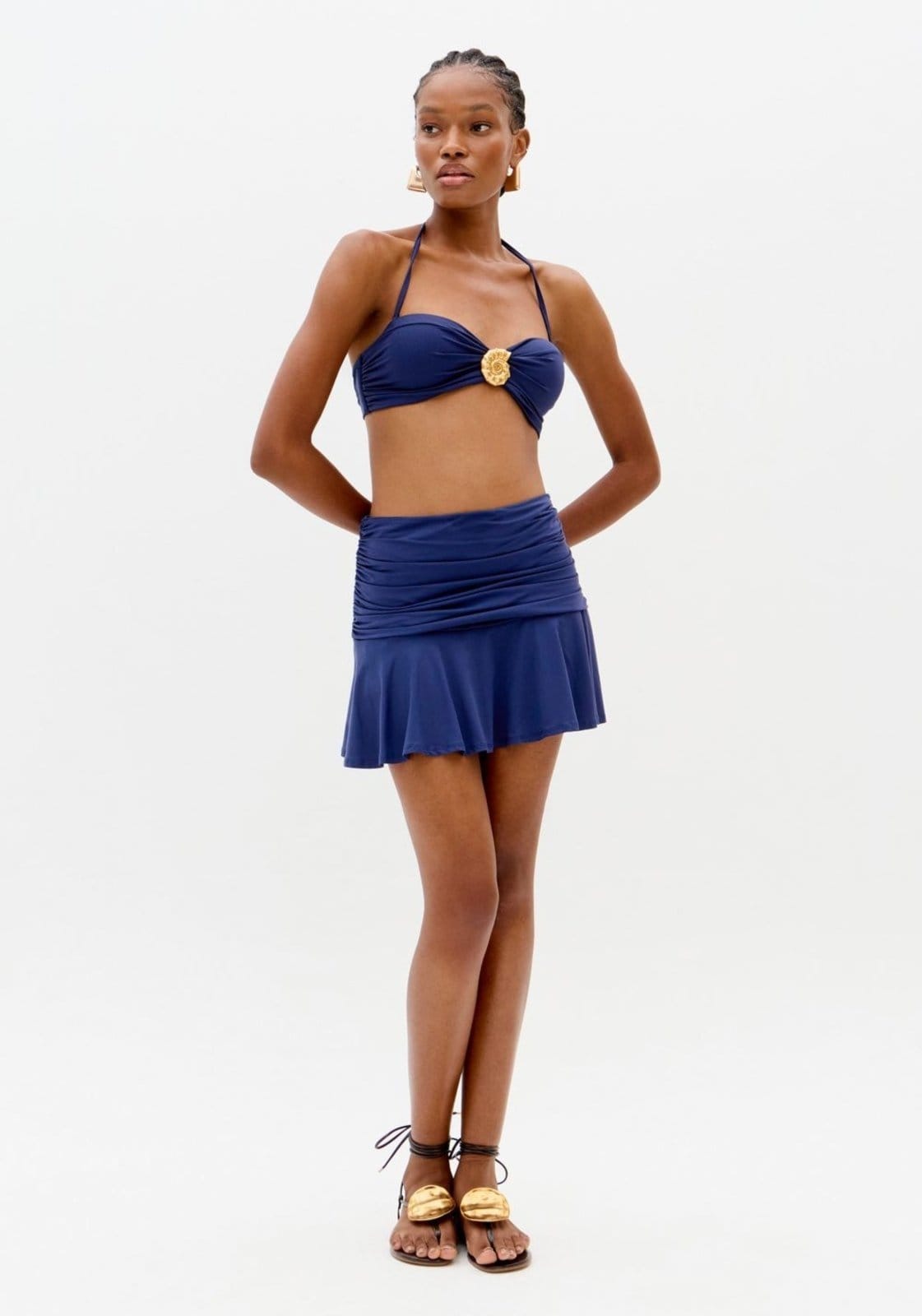 Saia Curta Com Babados