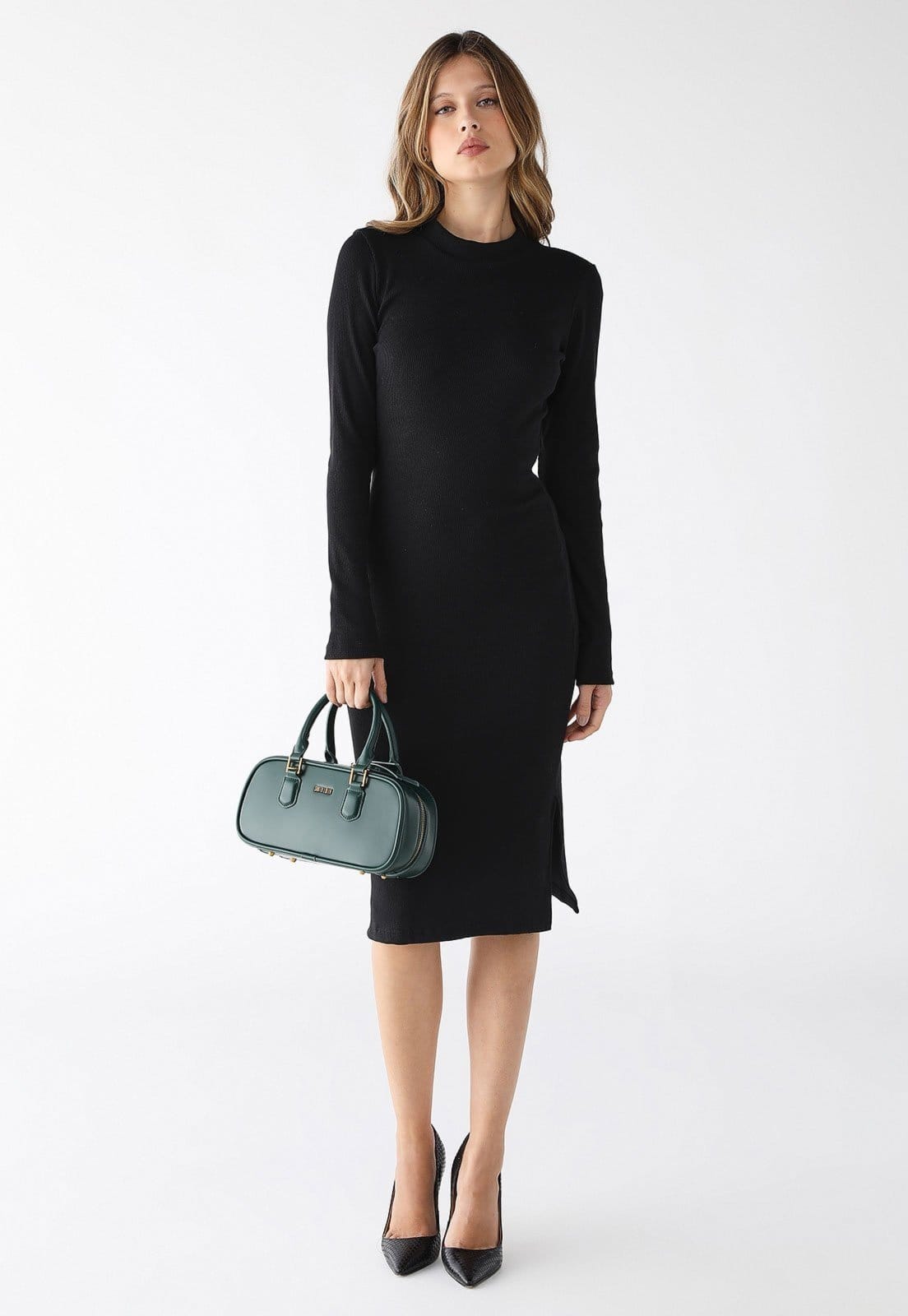 Vestido Midi Manga Longa Levosch Fendas Laterais