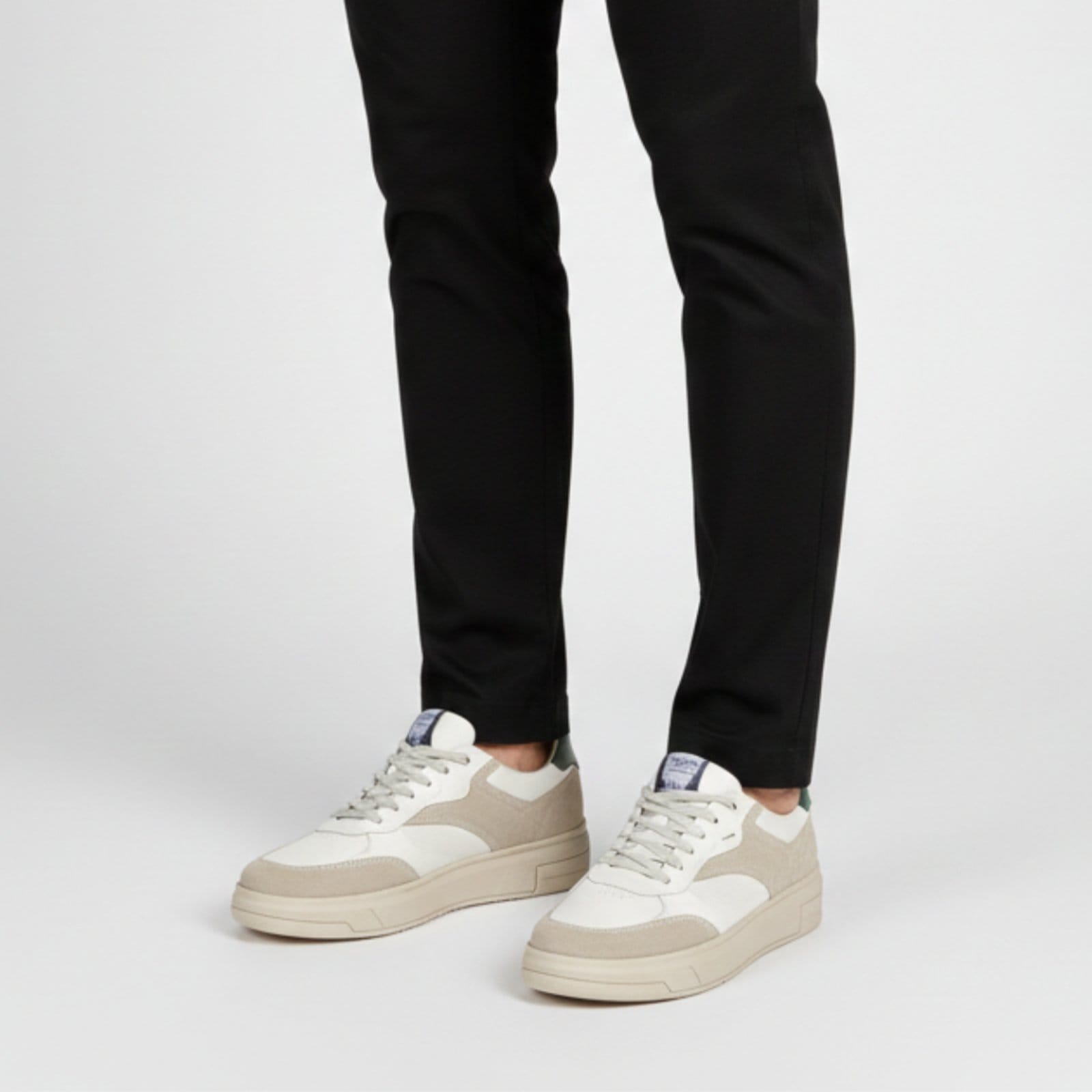 Vista 2 Tênis Masculino Dream Ferracini Off White Couro Solado Bege Branco FERRACINI branco white